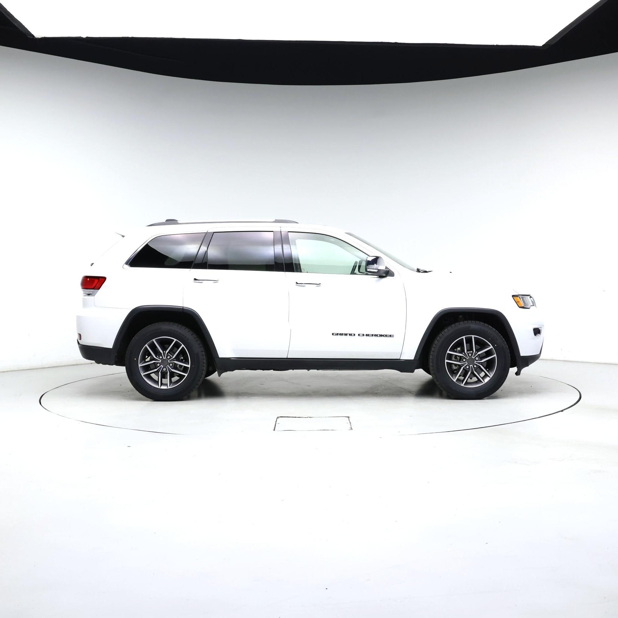 Thumbnail: 2020 Jeep Grand Cherokee - 7
