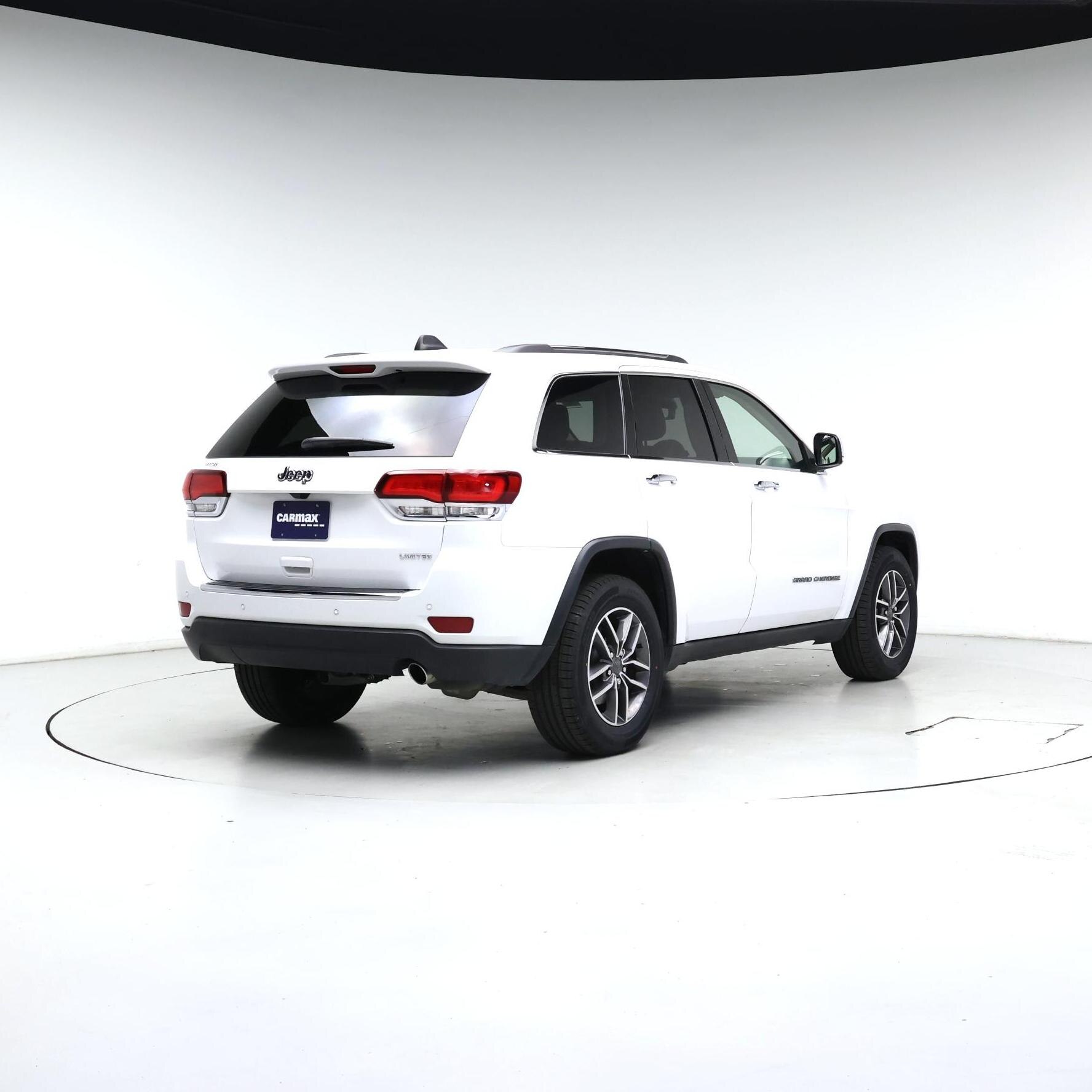 Thumbnail: 2020 Jeep Grand Cherokee - 8