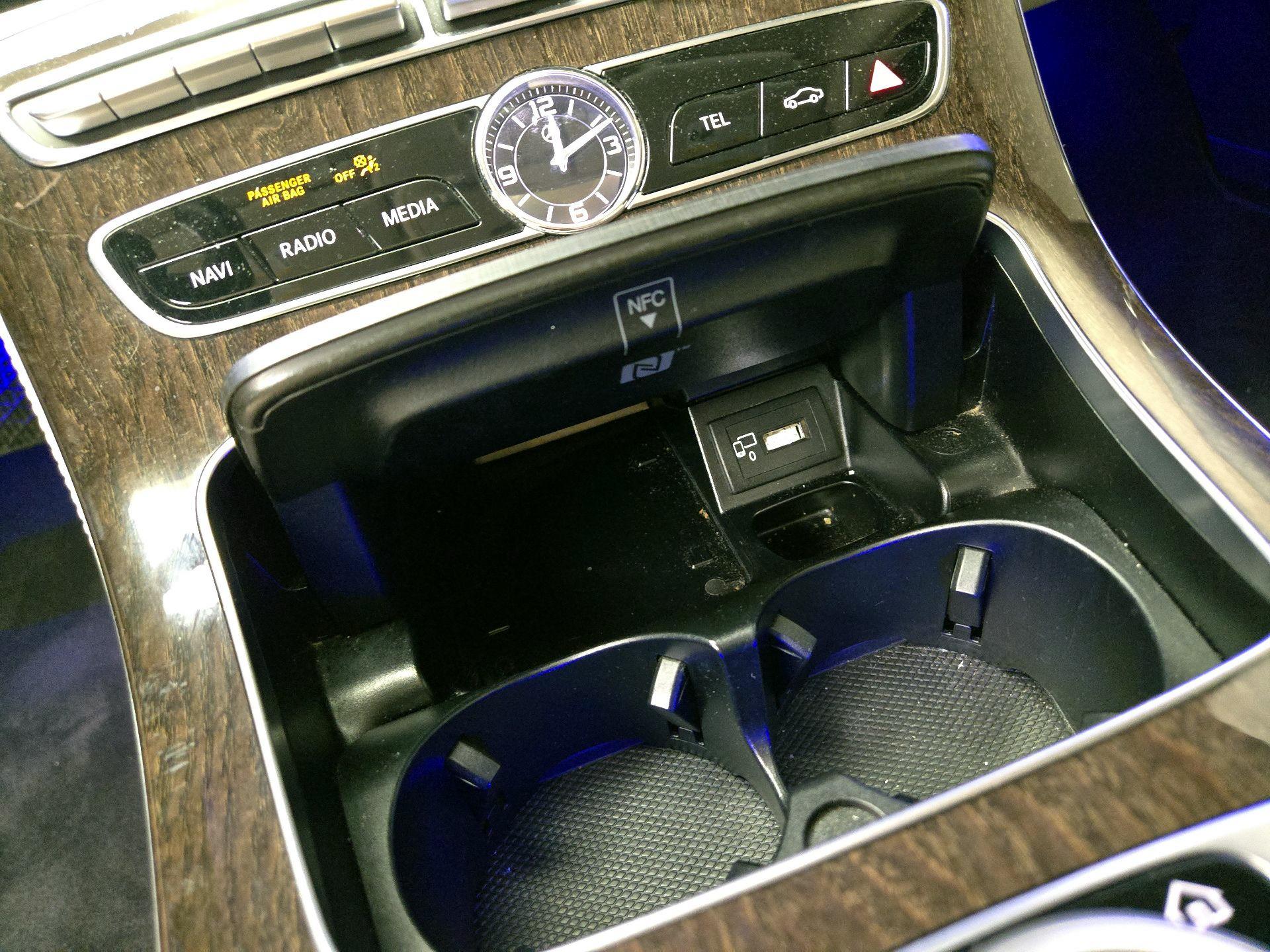Thumbnail: 2020 Mercedes-Benz E-Class - 19