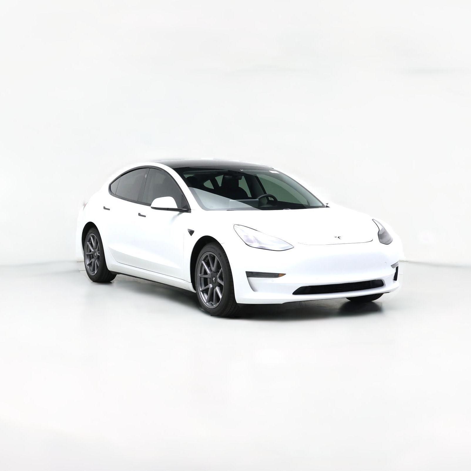 Thumbnail: 2021 Tesla Model 3 - 1