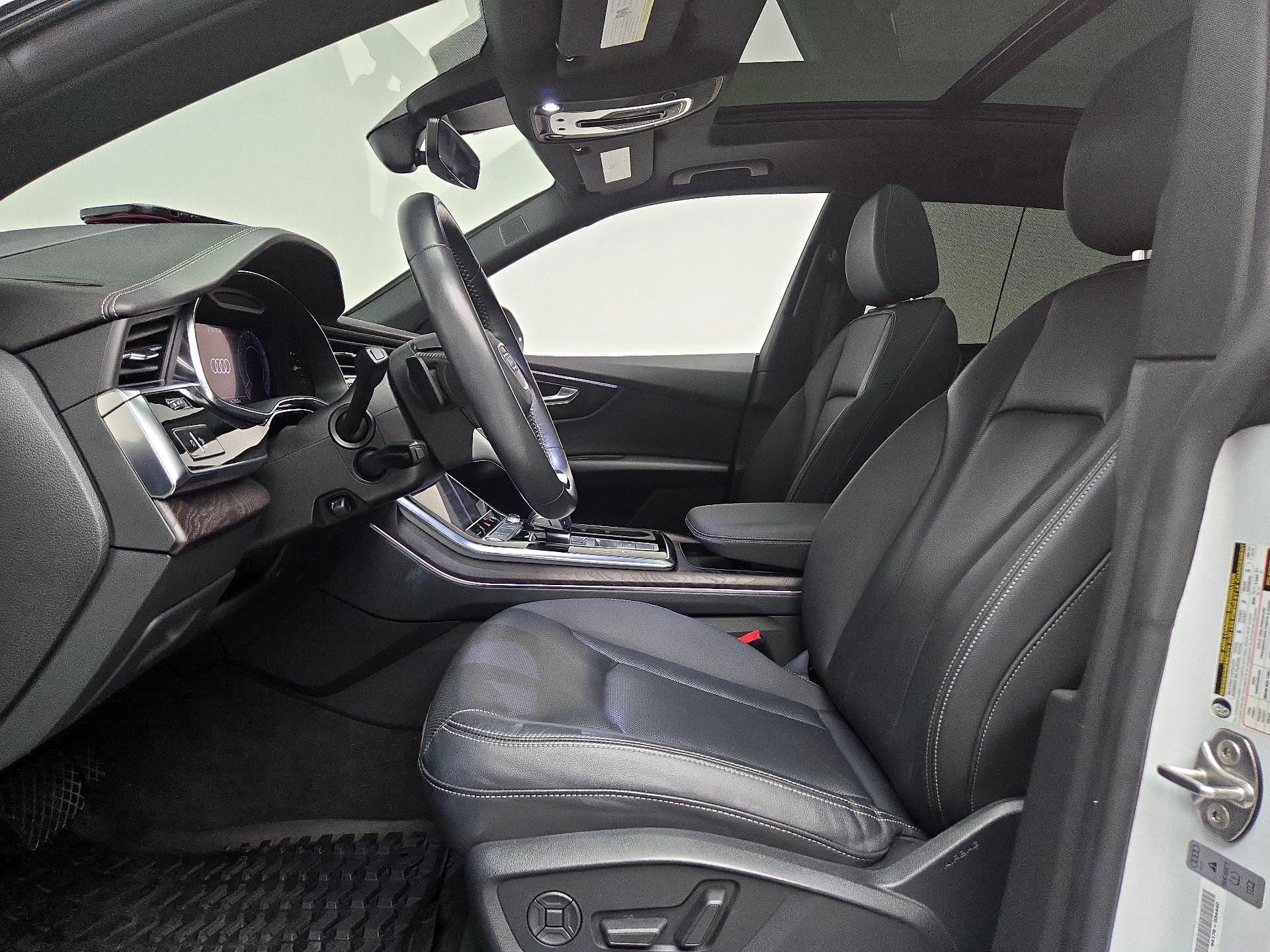 Thumbnail: 2019 Audi Q8 - 11
