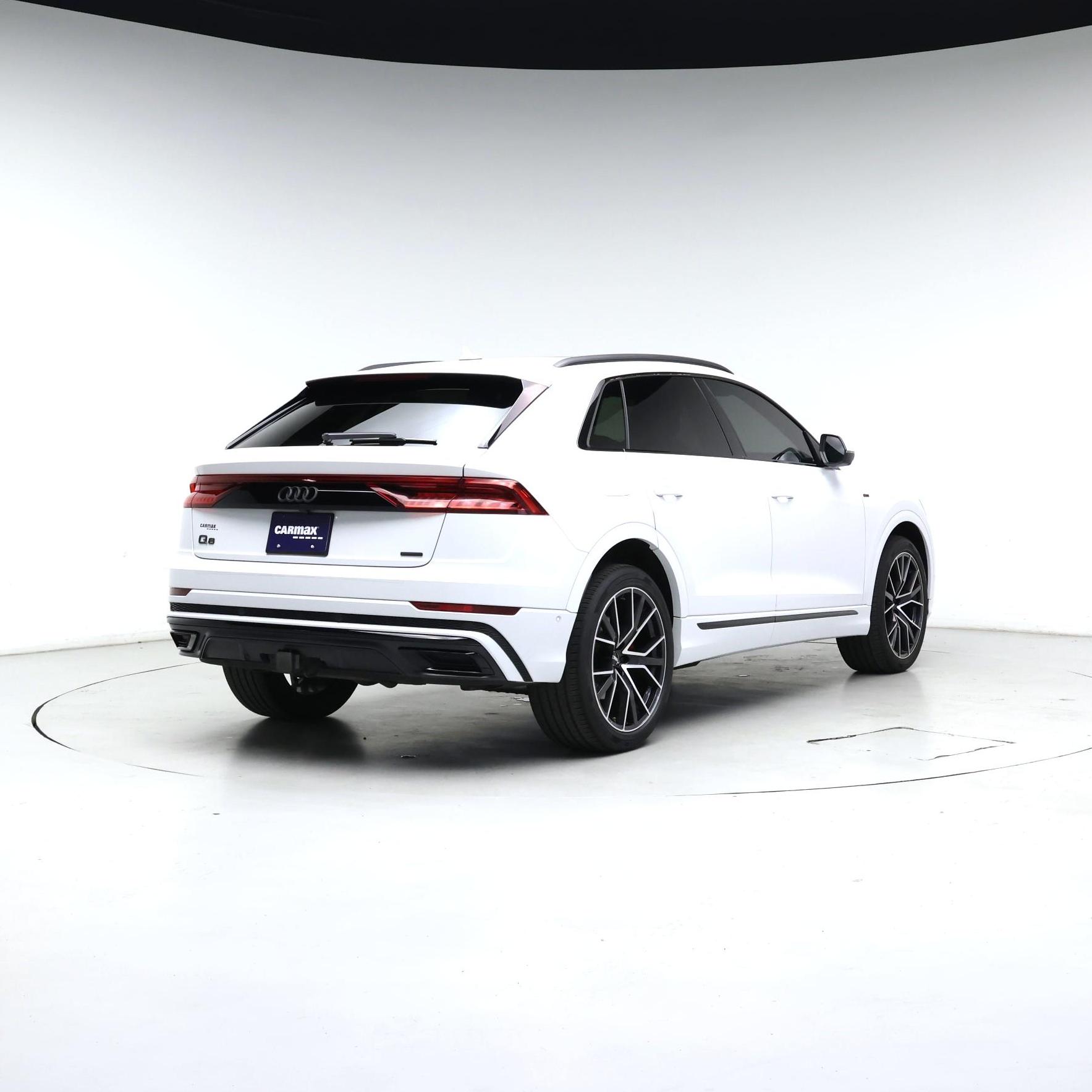 Thumbnail: 2019 Audi Q8 - 8