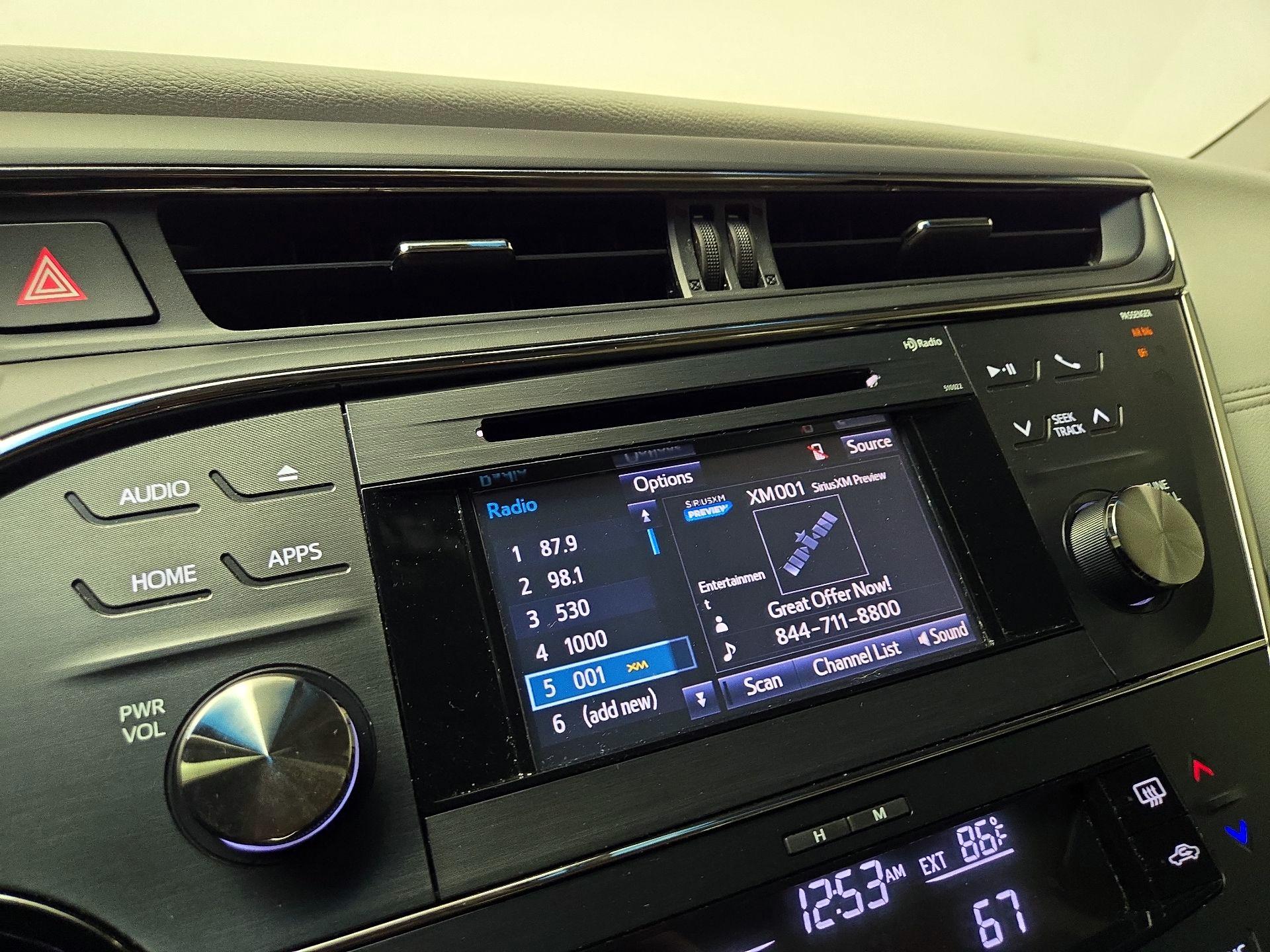Thumbnail: 2015 Toyota Avalon - 15