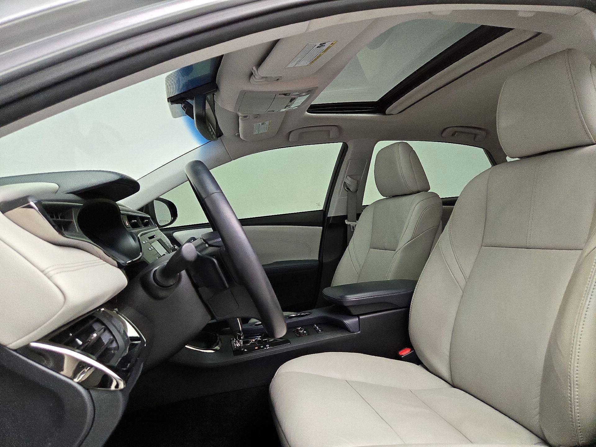 Thumbnail: 2015 Toyota Avalon - 19