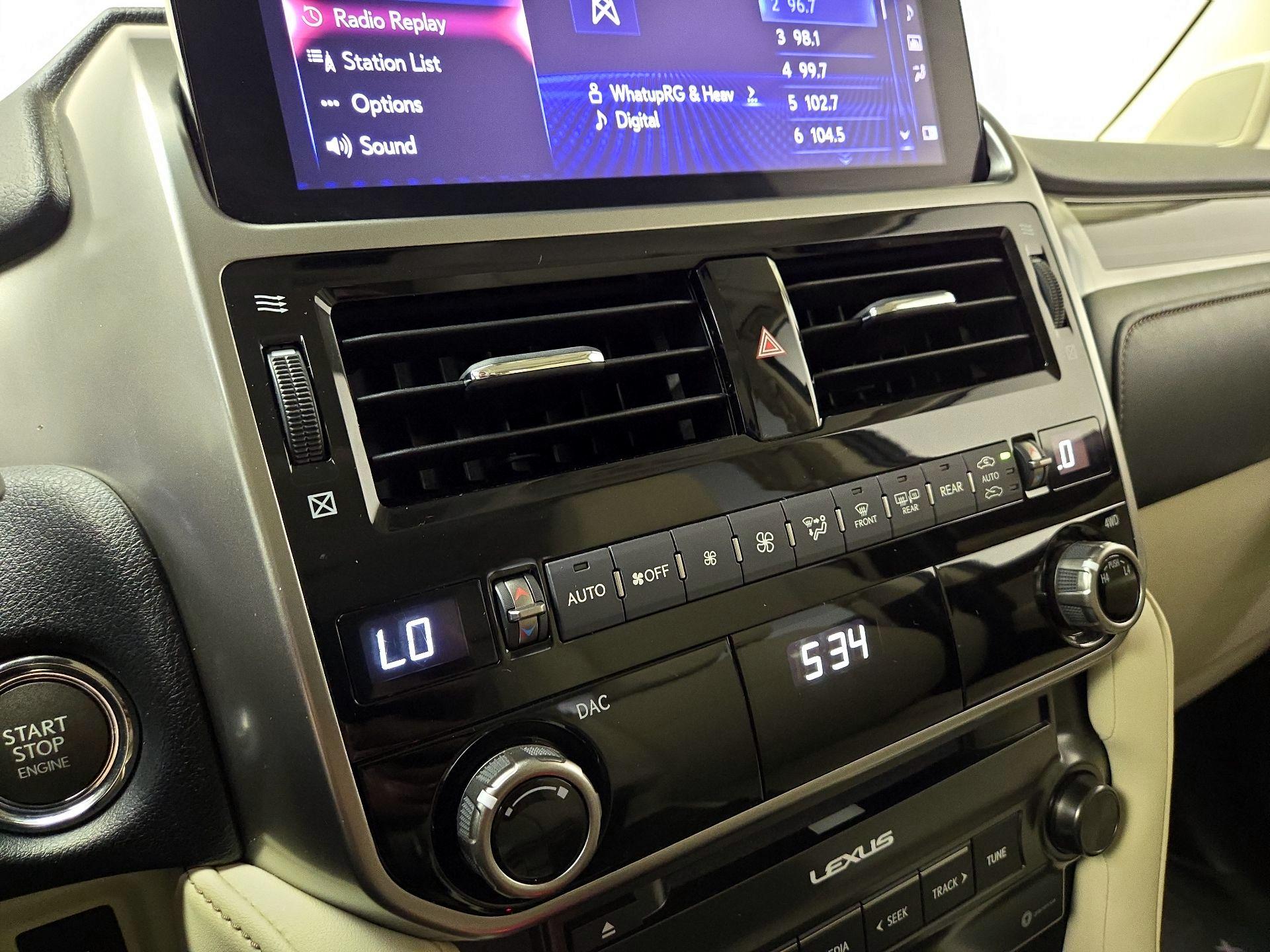 Thumbnail: 2022 Lexus GX - 17