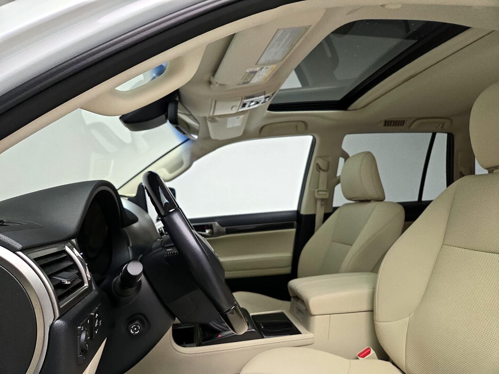 Thumbnail: 2022 Lexus GX - 20
