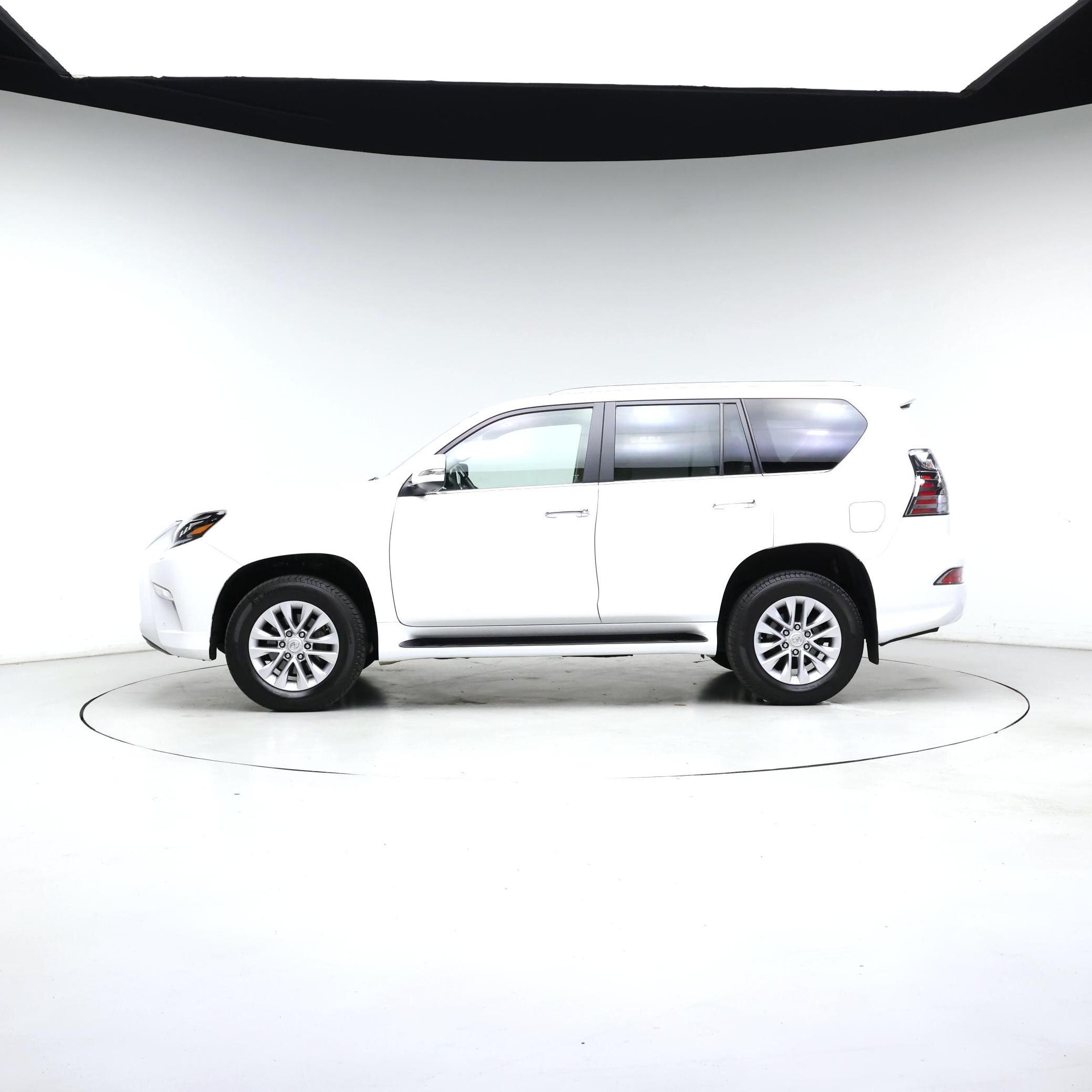 Thumbnail: 2022 Lexus GX - 3