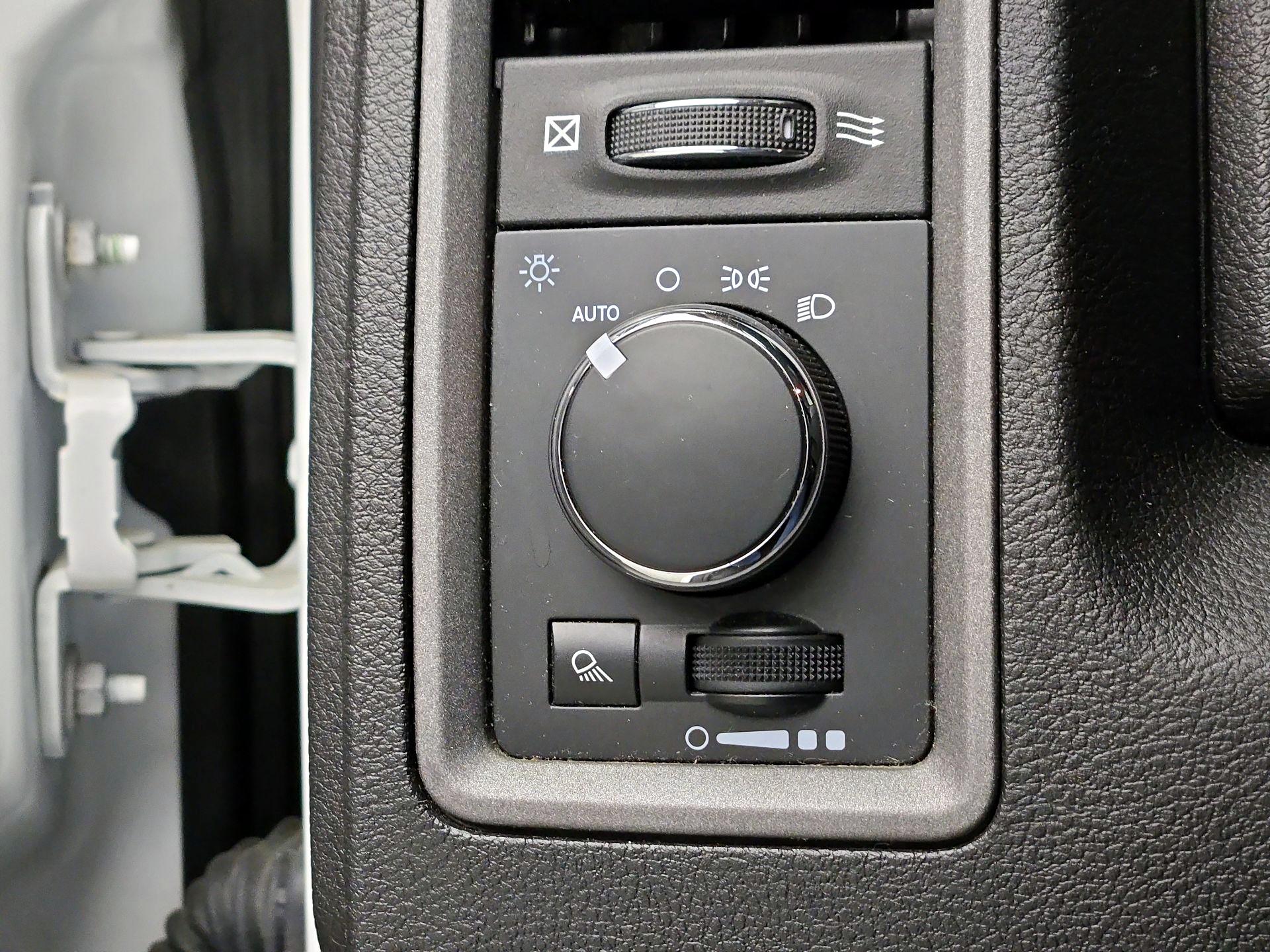 Thumbnail: 2023 RAM 1500 Classic - 13
