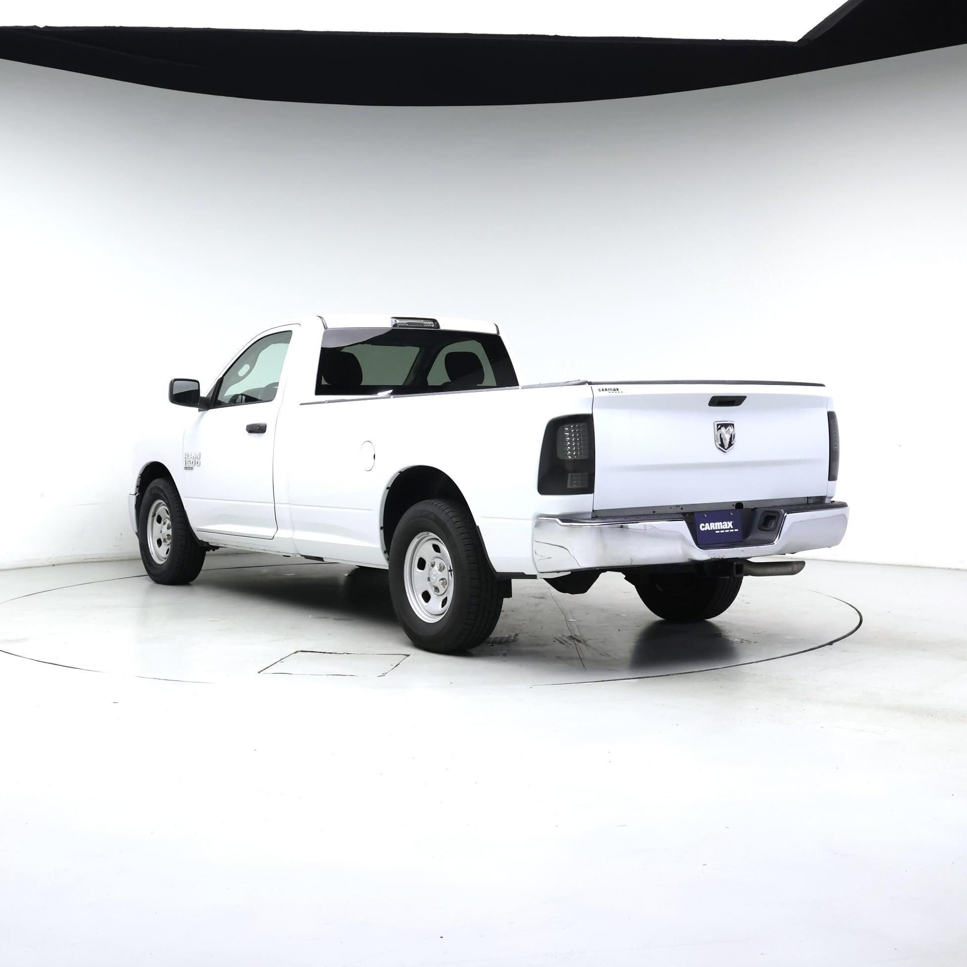 Thumbnail: 2023 RAM 1500 Classic - 2