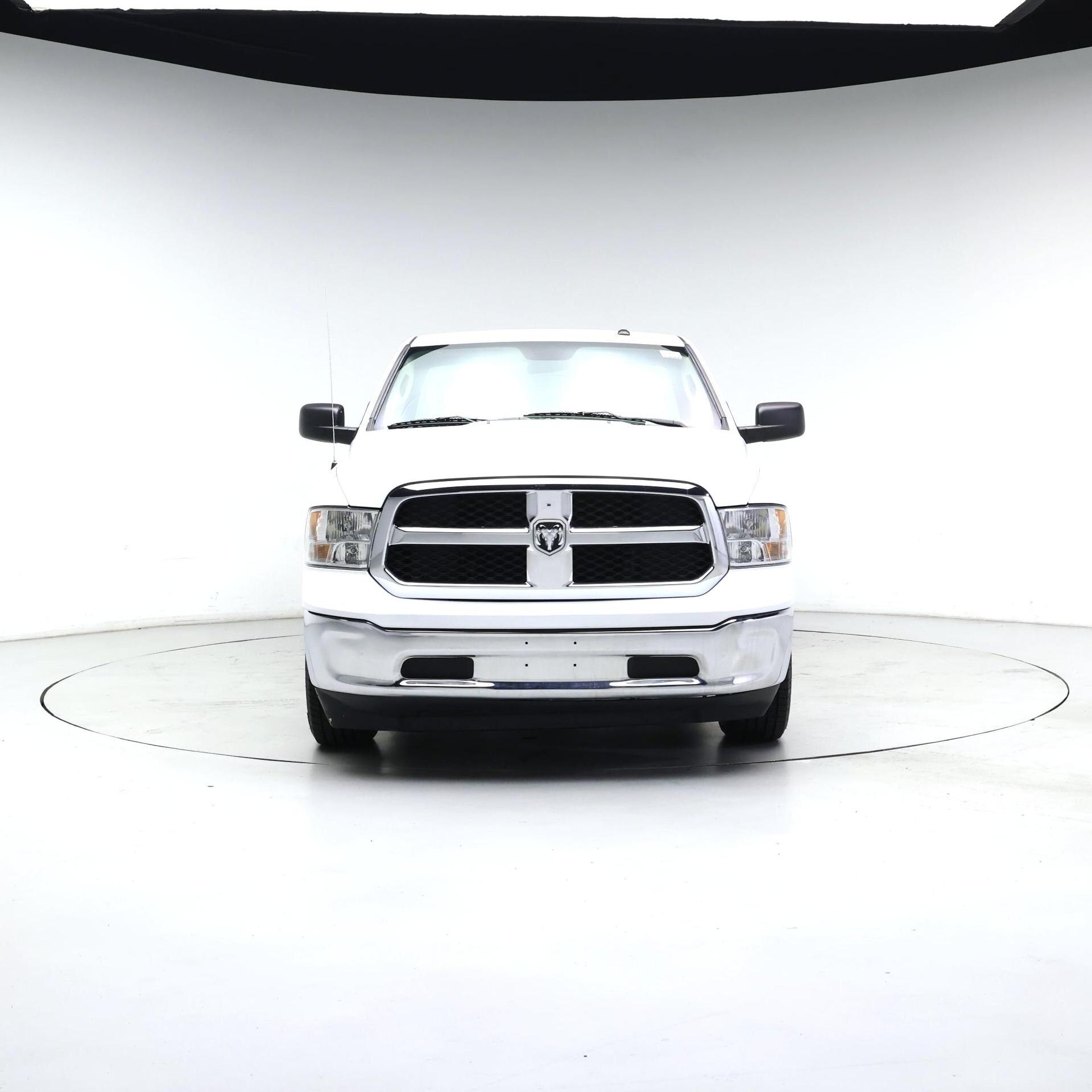 Thumbnail: 2023 RAM 1500 Classic - 5