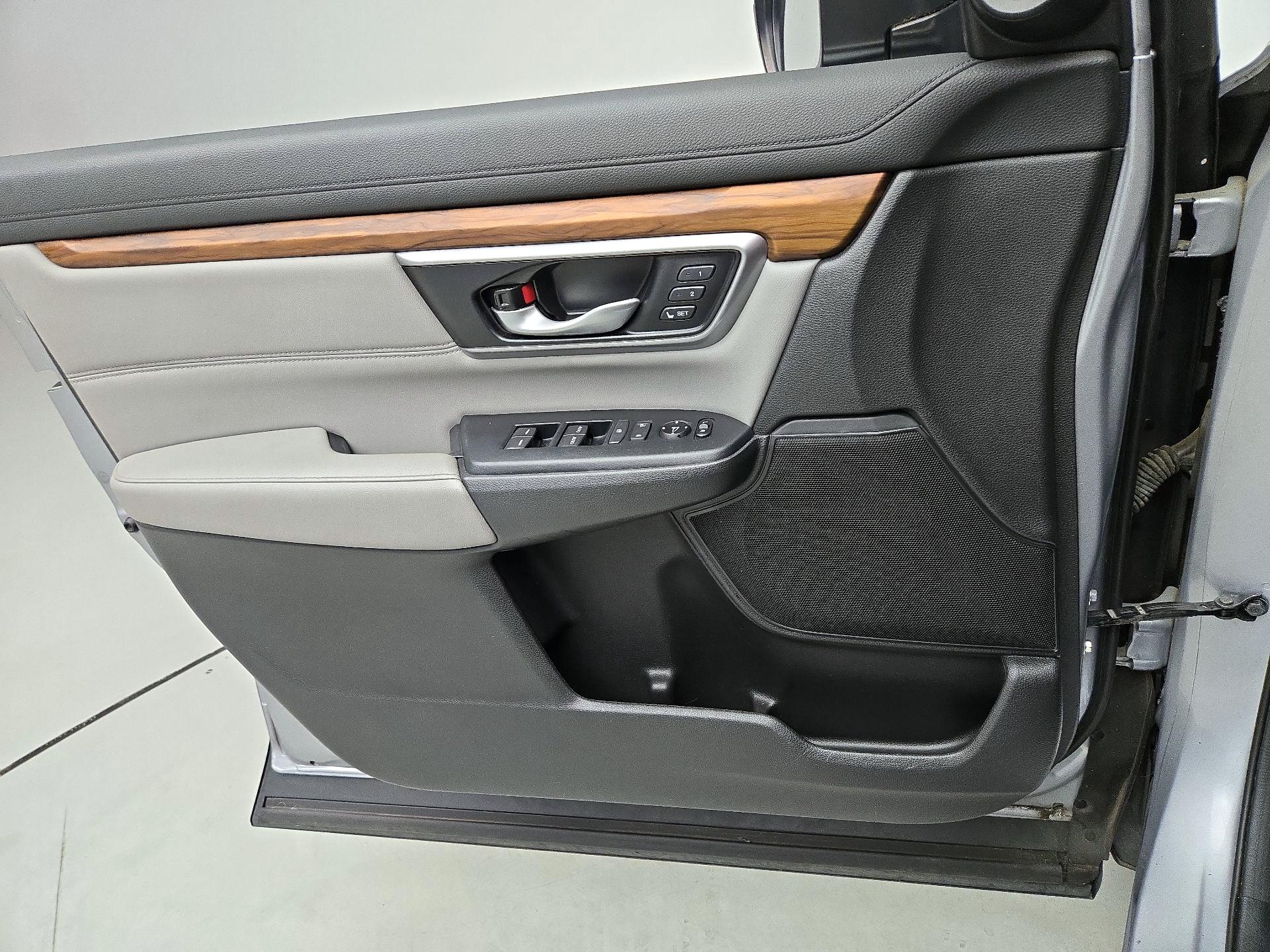 Thumbnail: 2018 Honda CR-V - 12