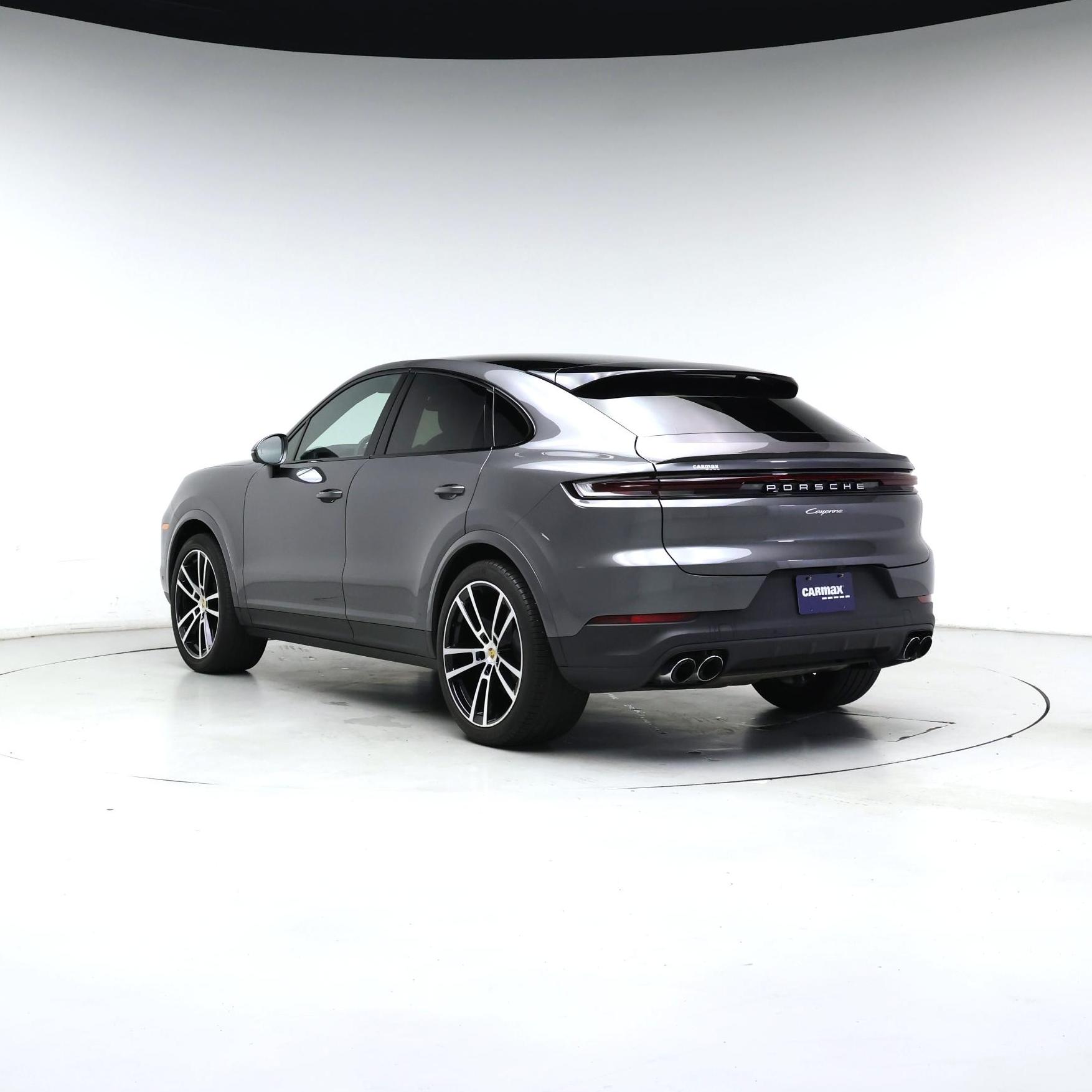 Thumbnail: 2024 Porsche Cayenne - 2
