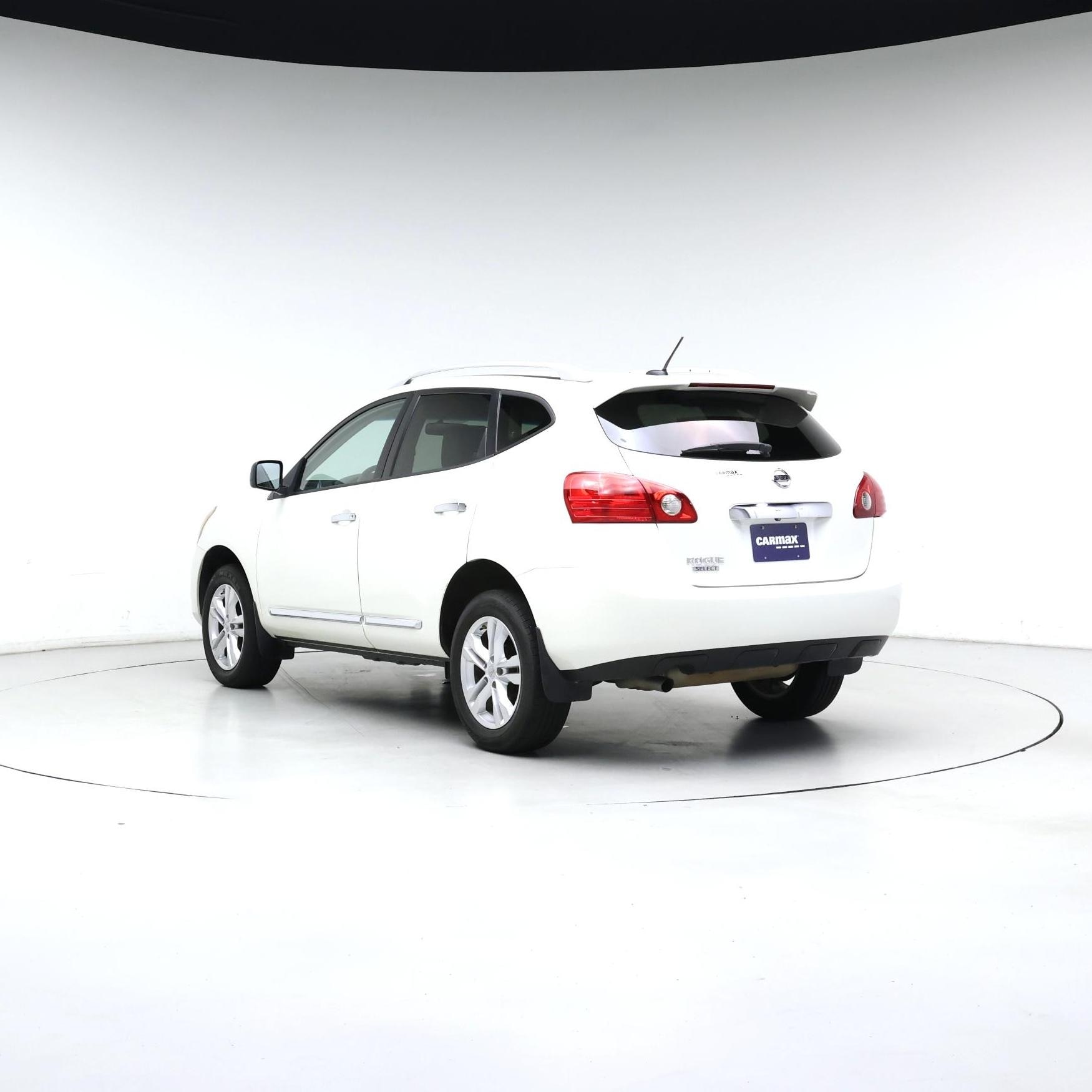 Thumbnail: 2015 Nissan Rogue - 2