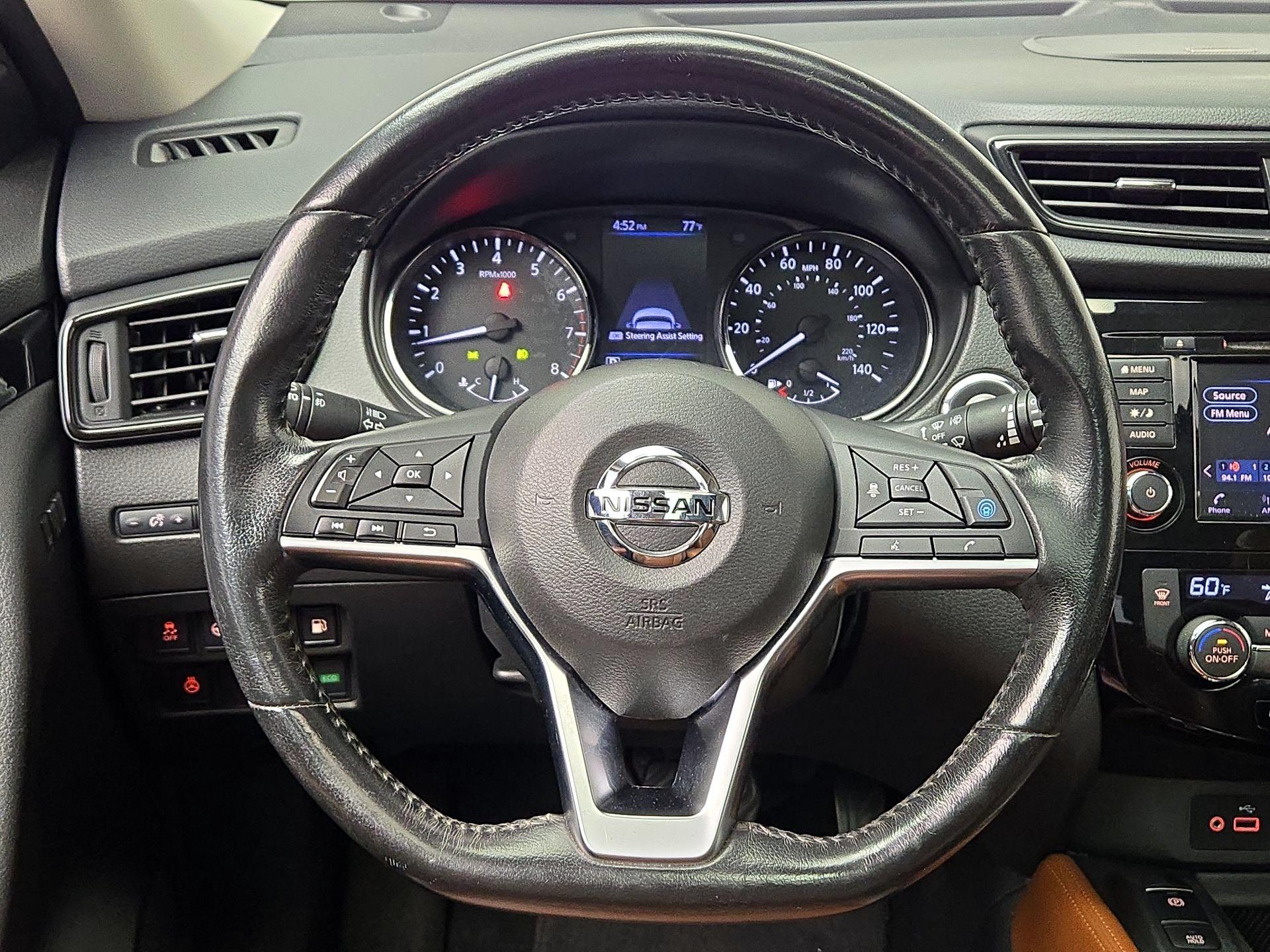 Thumbnail: 2018 Nissan Rogue - 10