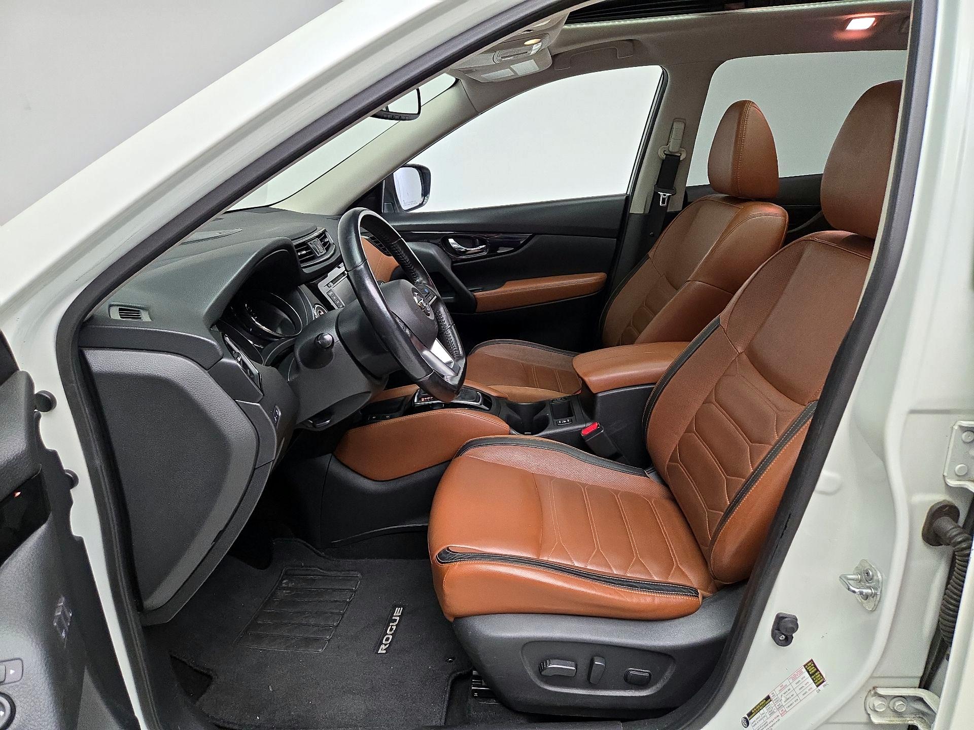 Thumbnail: 2018 Nissan Rogue - 11