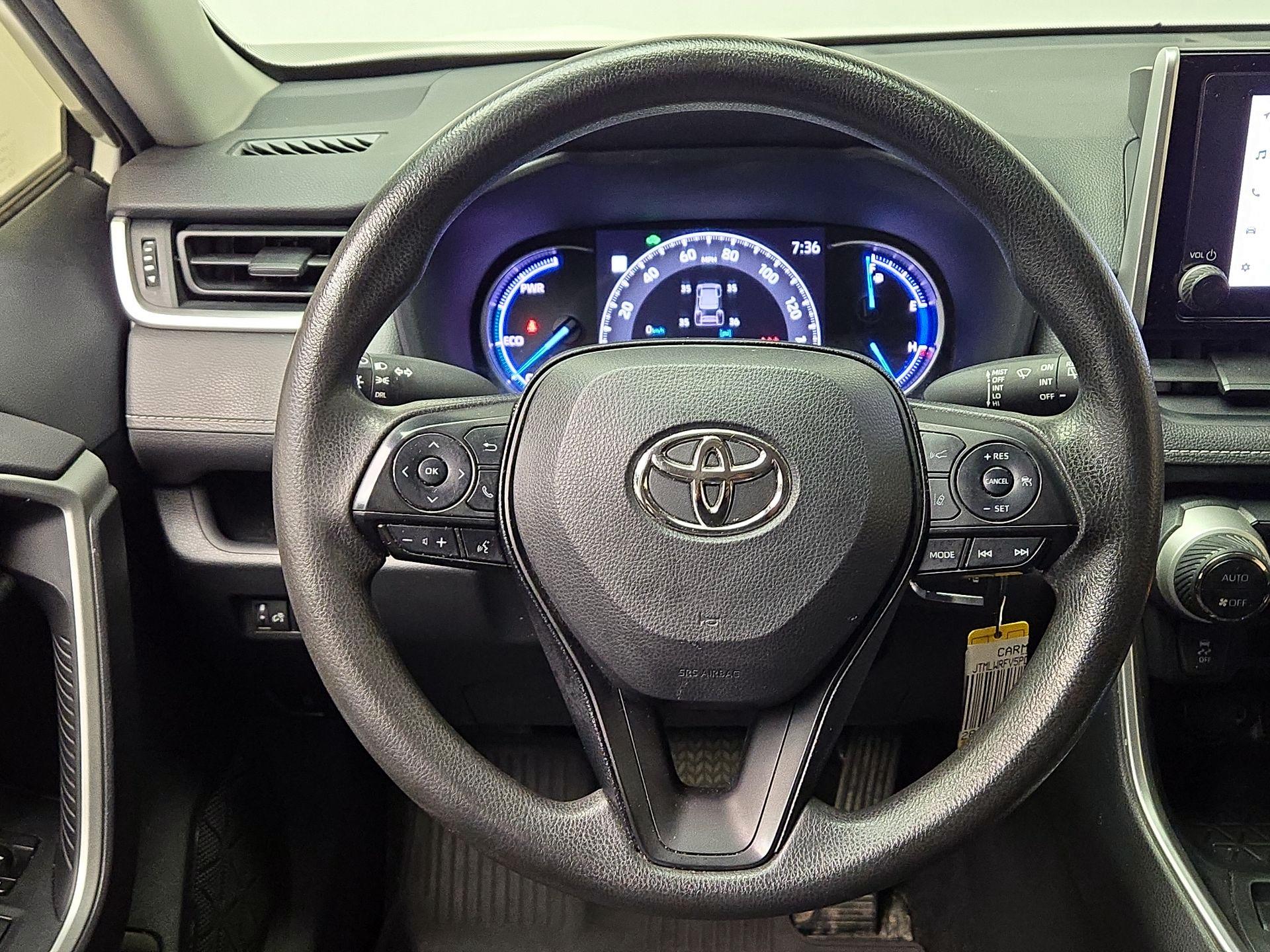 Thumbnail: 2023 Toyota RAV4 - 10