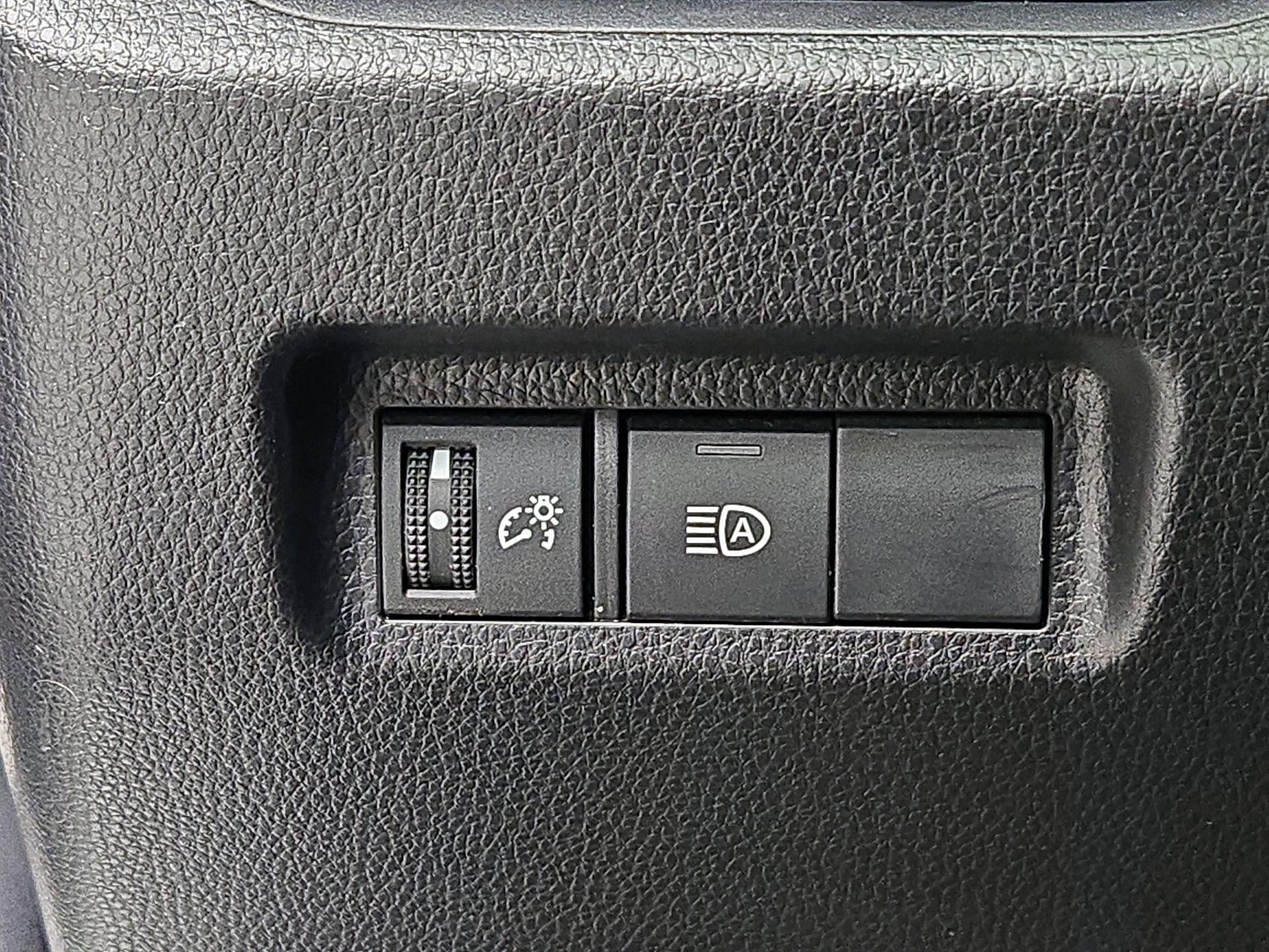 Thumbnail: 2023 Toyota RAV4 - 13