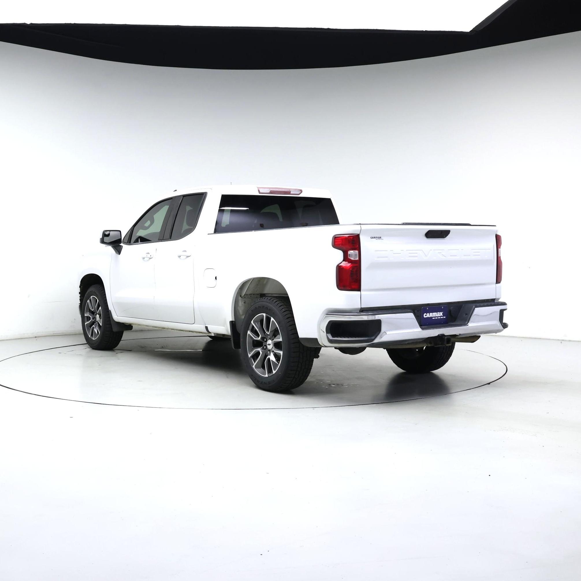 Thumbnail: 2020 Chevrolet Silverado 1500 - 2