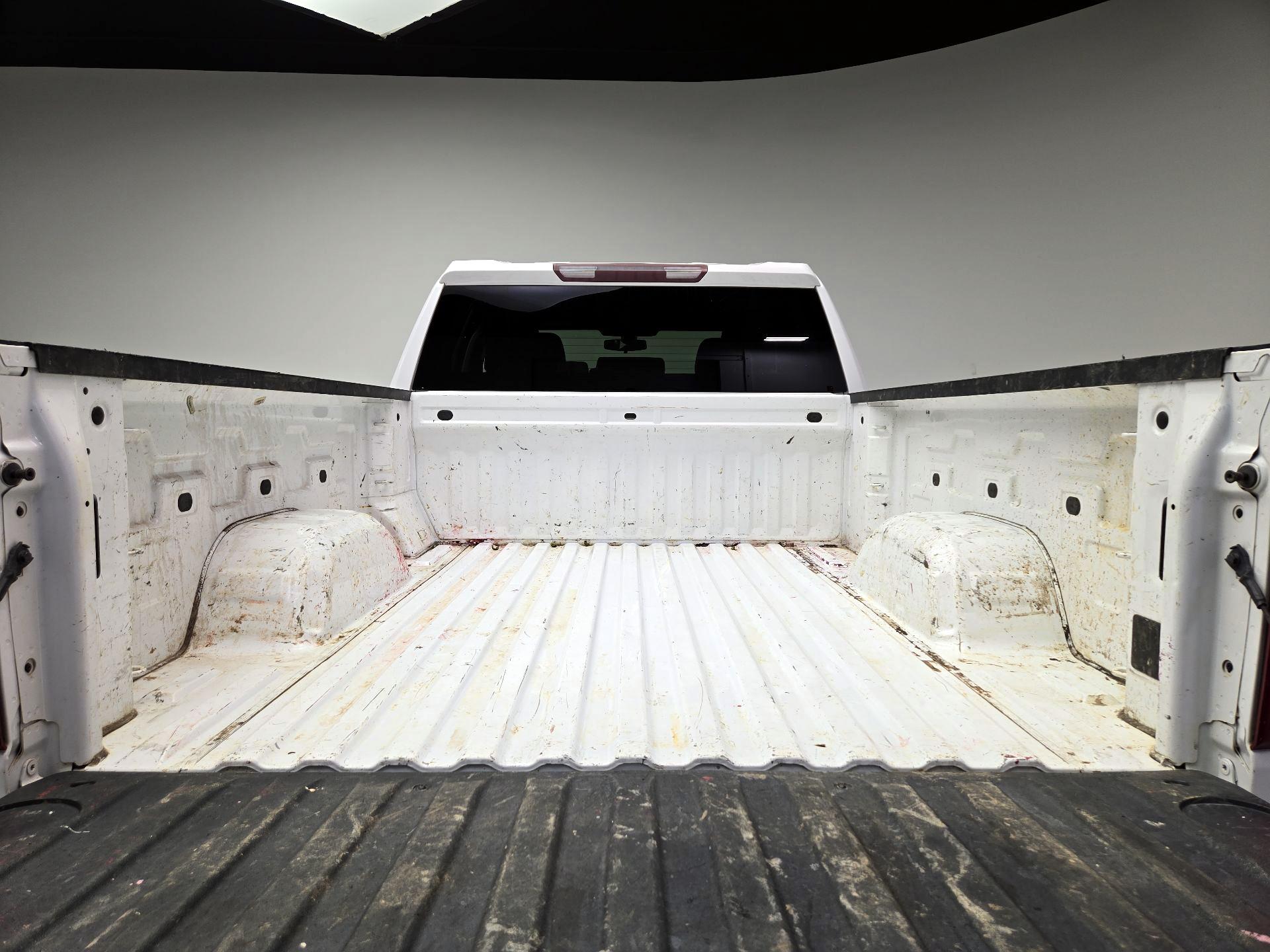 Thumbnail: 2020 Chevrolet Silverado 1500 - 20