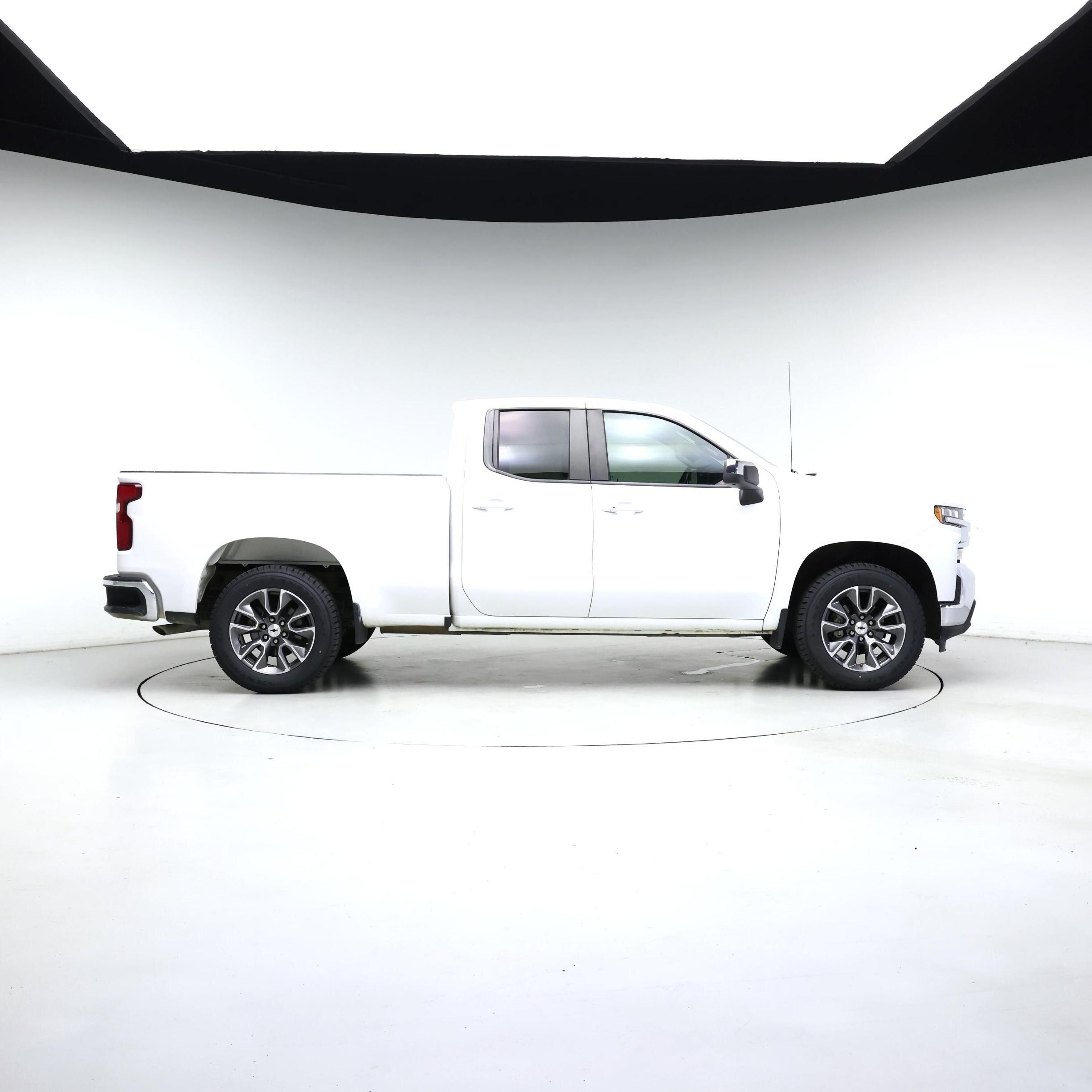 Thumbnail: 2020 Chevrolet Silverado 1500 - 7