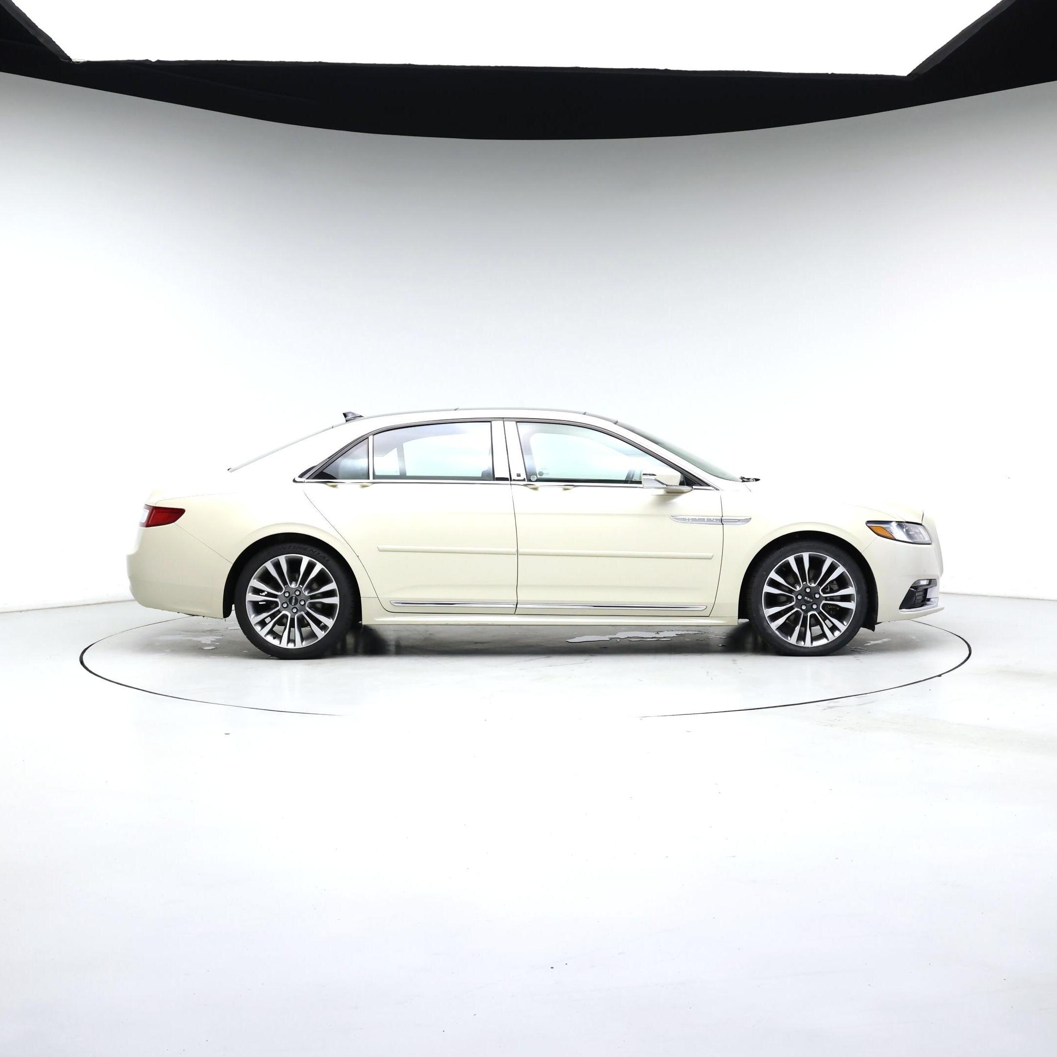Thumbnail: 2018 Lincoln Continental - 7