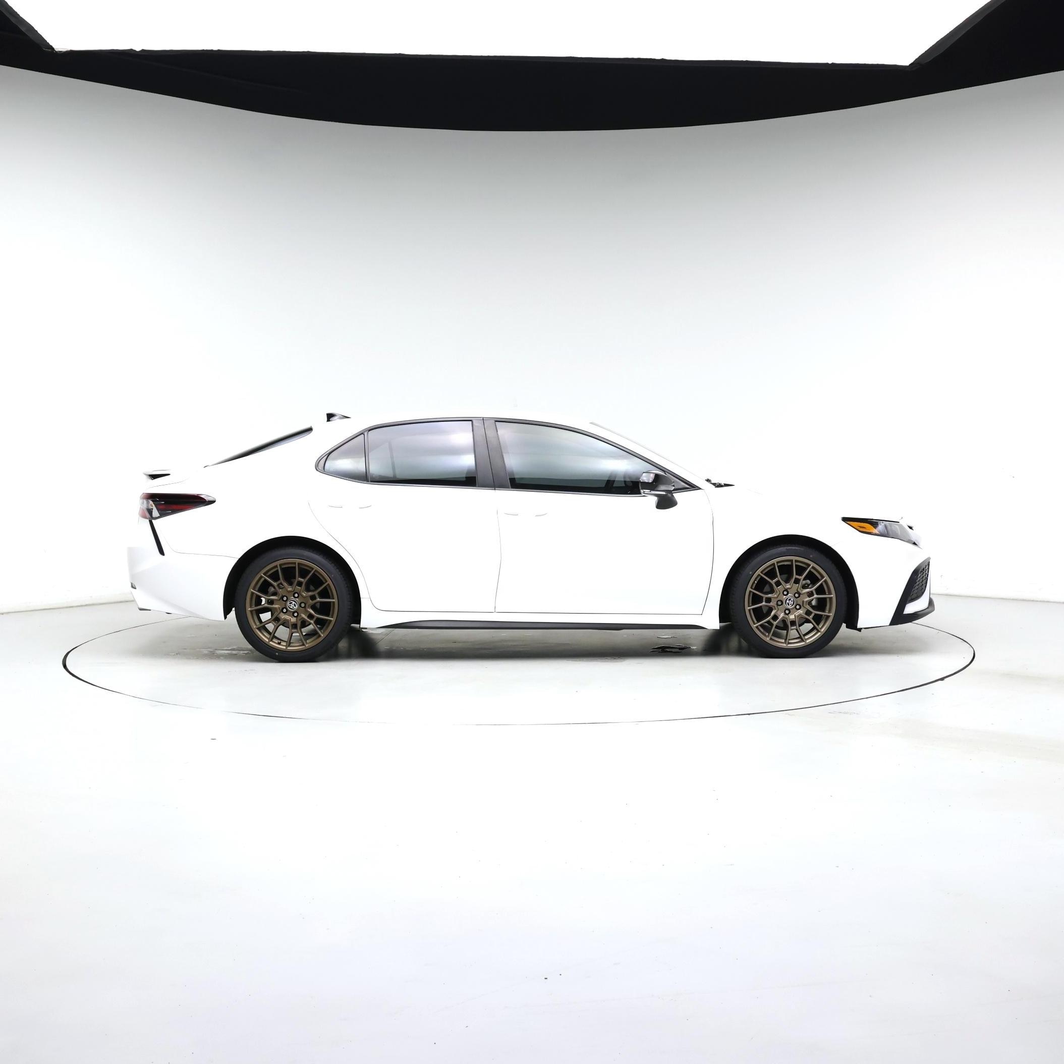 Thumbnail: 2023 Toyota Camry - 7