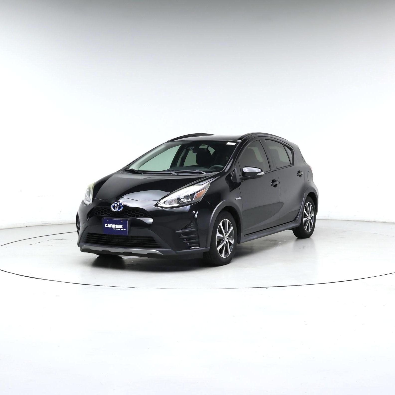 Thumbnail: 2018 Toyota Prius c - 4