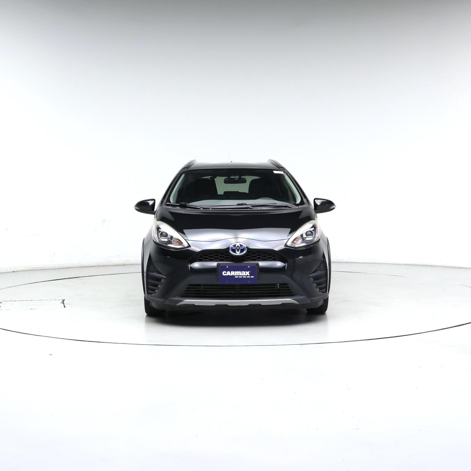 Thumbnail: 2018 Toyota Prius c - 5