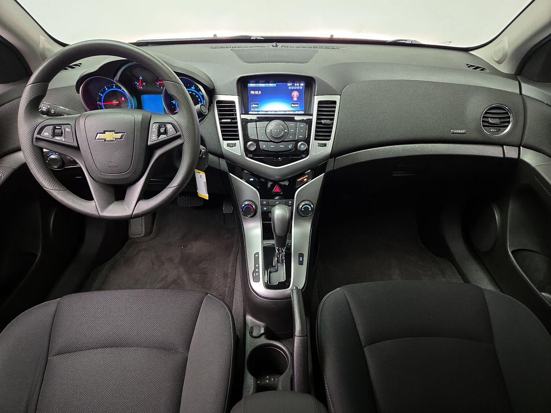 Thumbnail: 2016 Chevrolet Cruze - 9