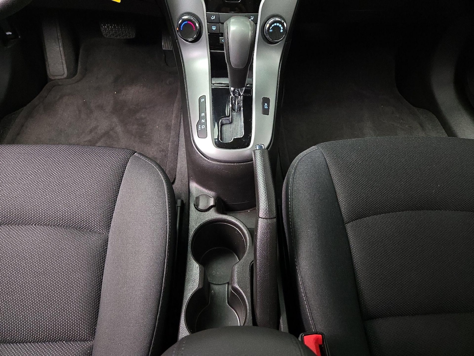 2016 Chevrolet Cruze Limited 1LT - Photo 18