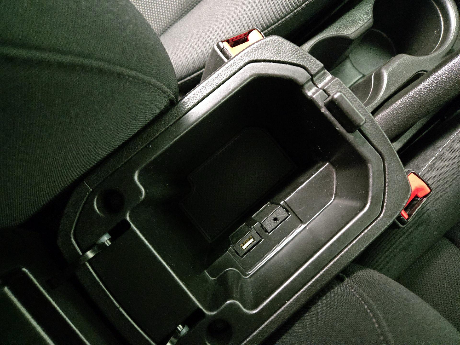 Thumbnail: 2016 Chevrolet Cruze - 18