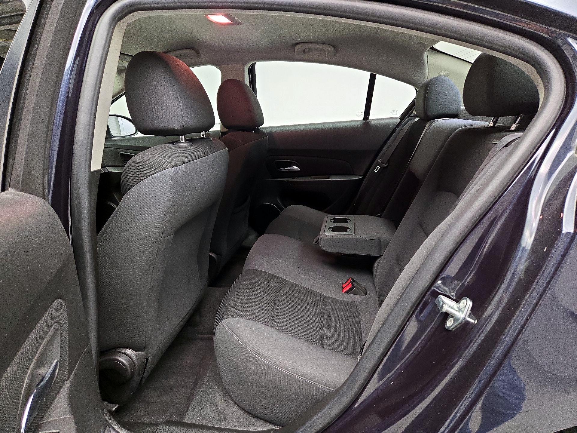 Thumbnail: 2016 Chevrolet Cruze - 19