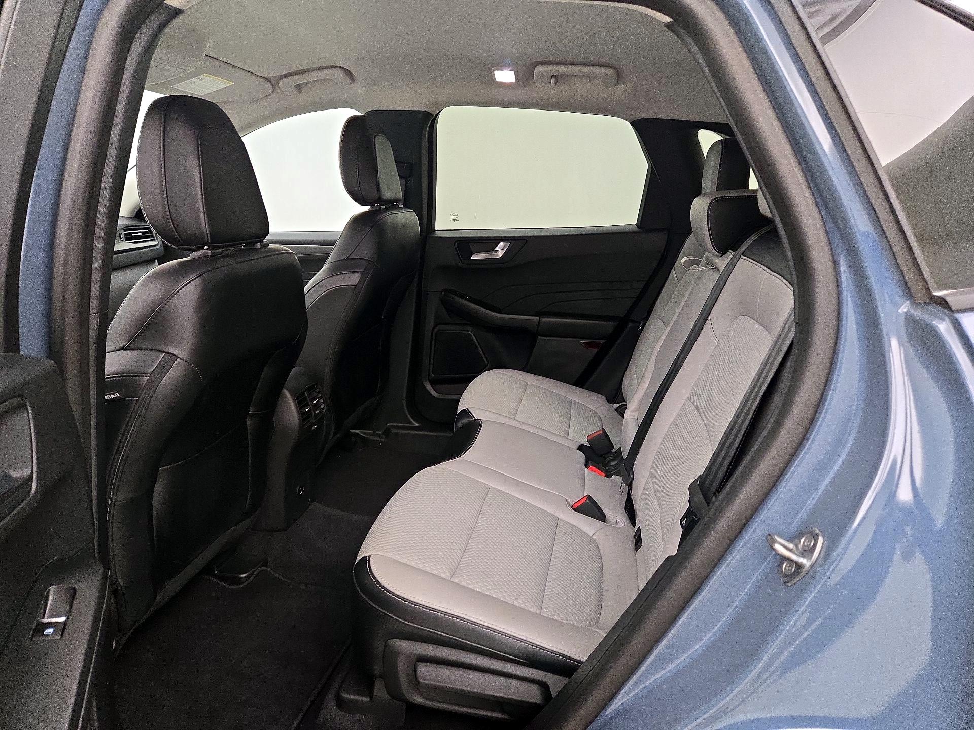 Thumbnail: 2023 Ford Escape - 20