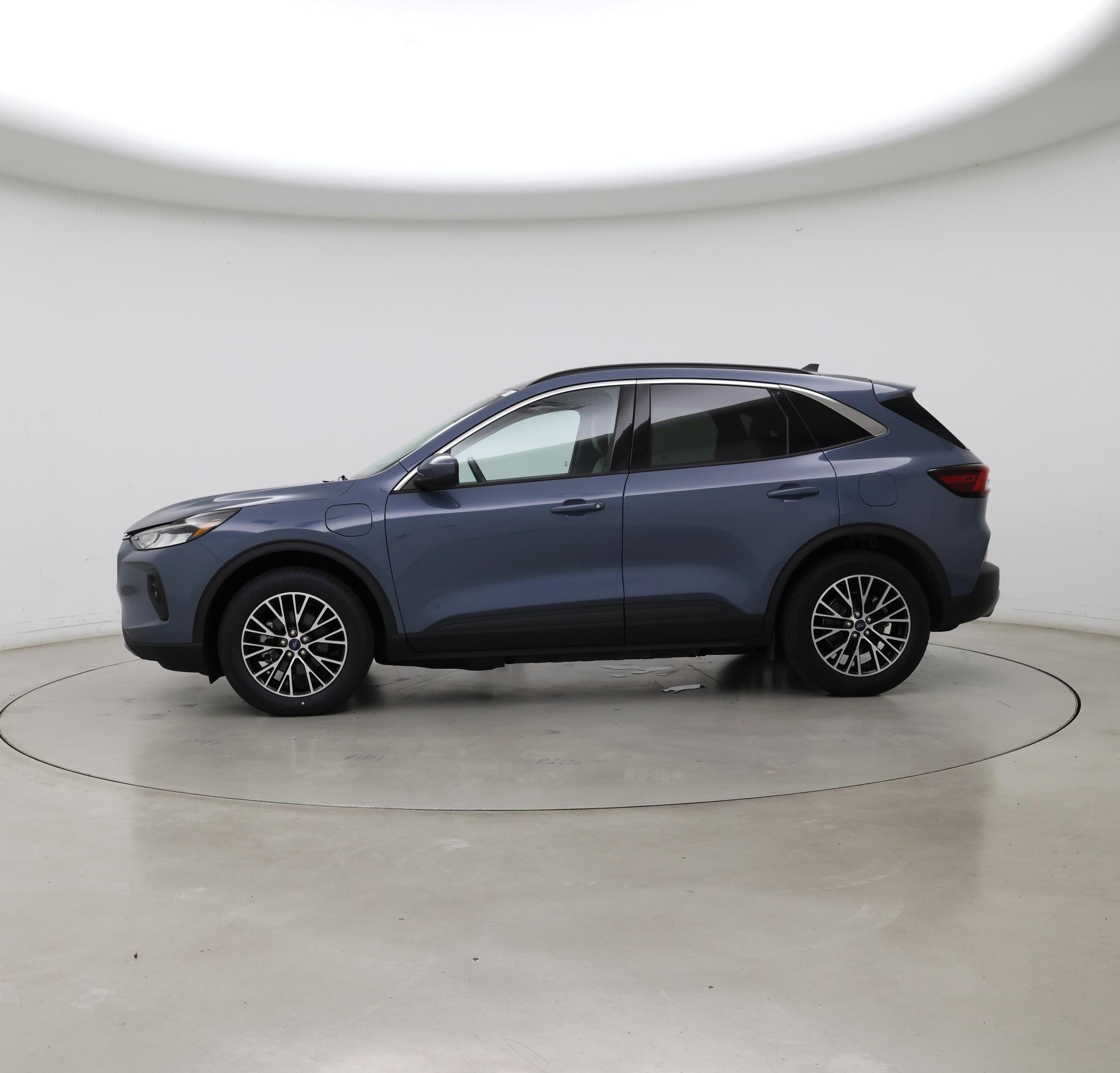 Thumbnail: 2023 Ford Escape - 3