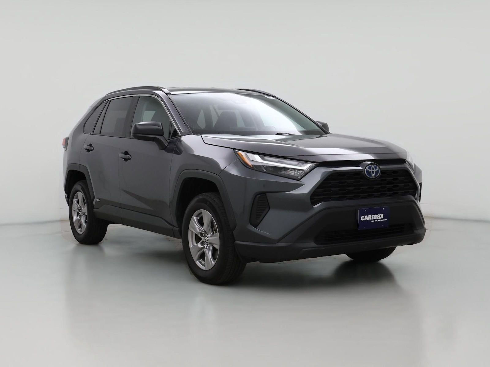 2024 Toyota RAV4 LE - Photo 1