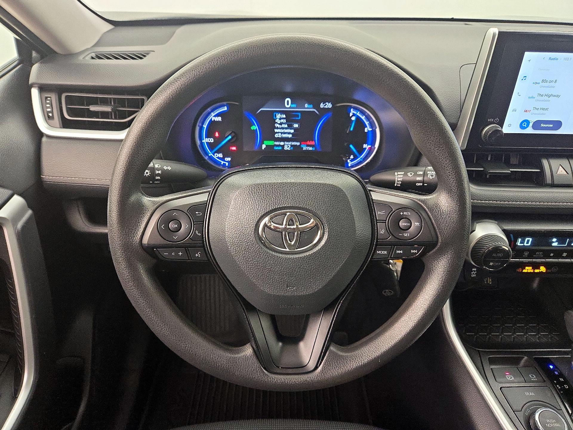 Thumbnail: 2024 Toyota RAV4 - 10