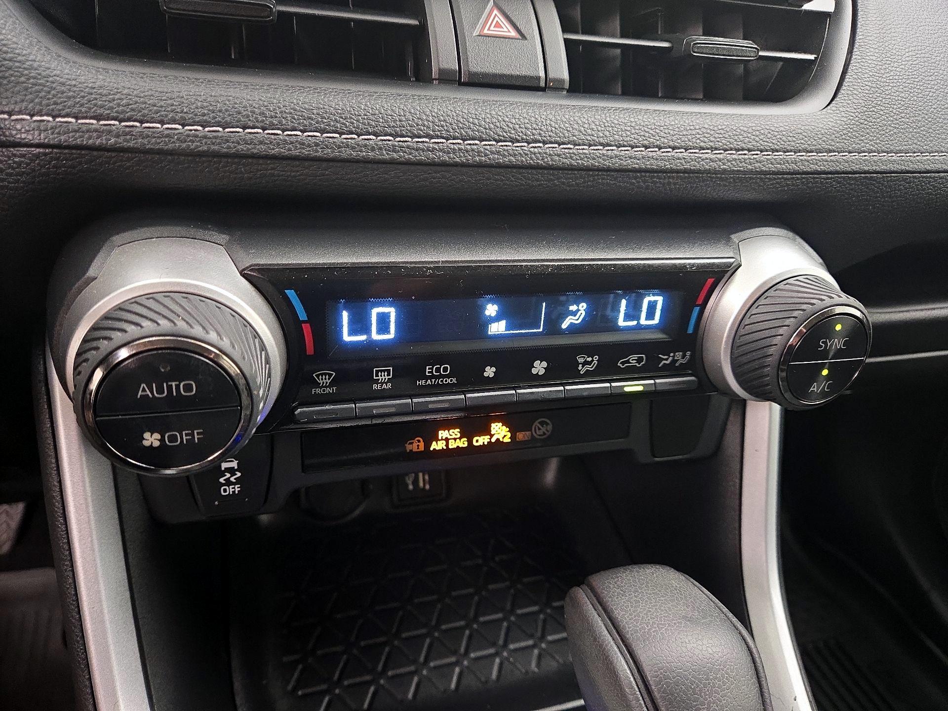 Thumbnail: 2024 Toyota RAV4 - 16
