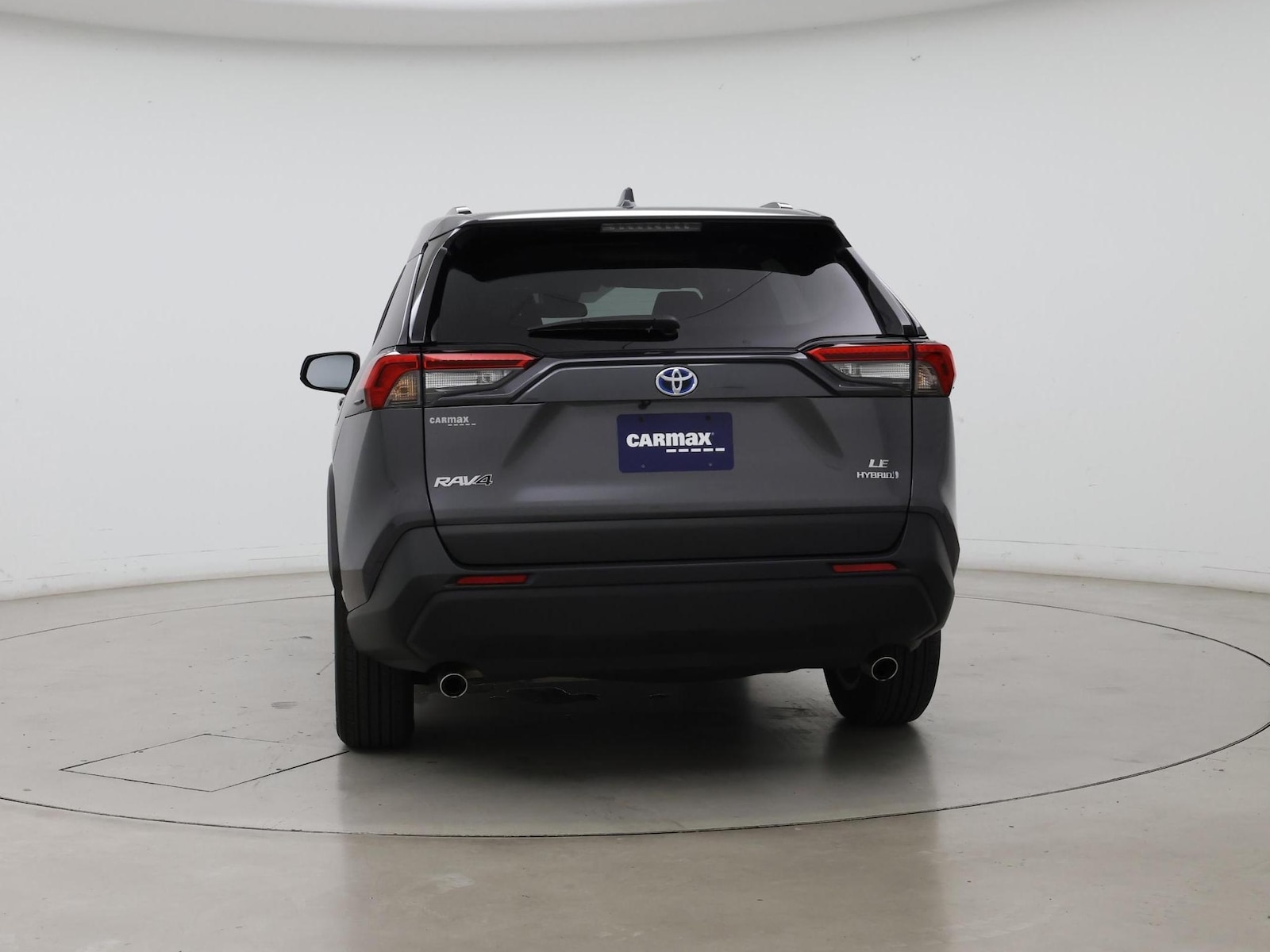 2024 Toyota RAV4 LE - Photo 7