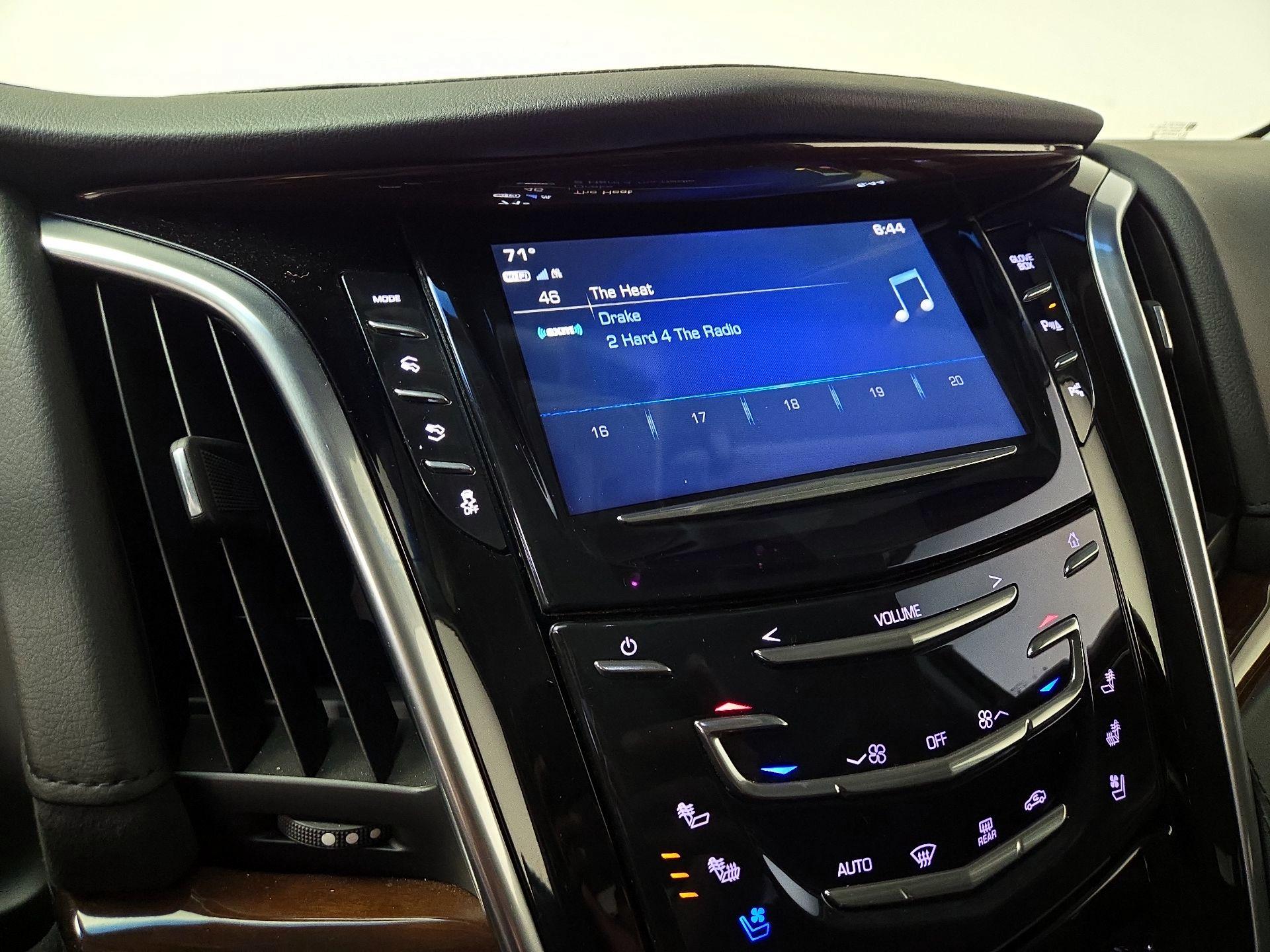 Thumbnail: 2019 Cadillac Escalade - 15