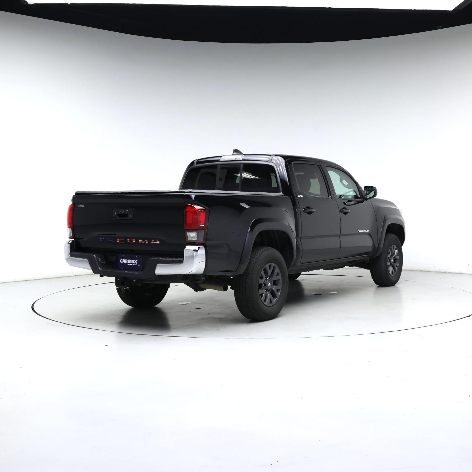 Thumbnail: 2022 Toyota Tacoma - 8