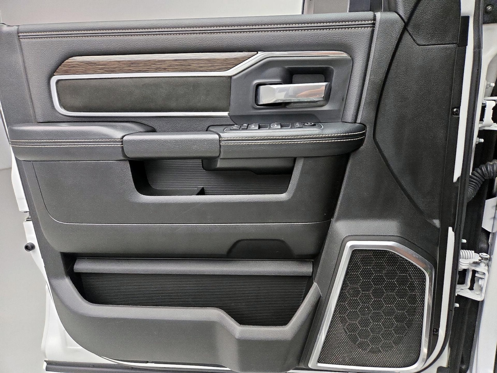 2020 RAM Ram 2500 Pickup Laramie - Photo 13