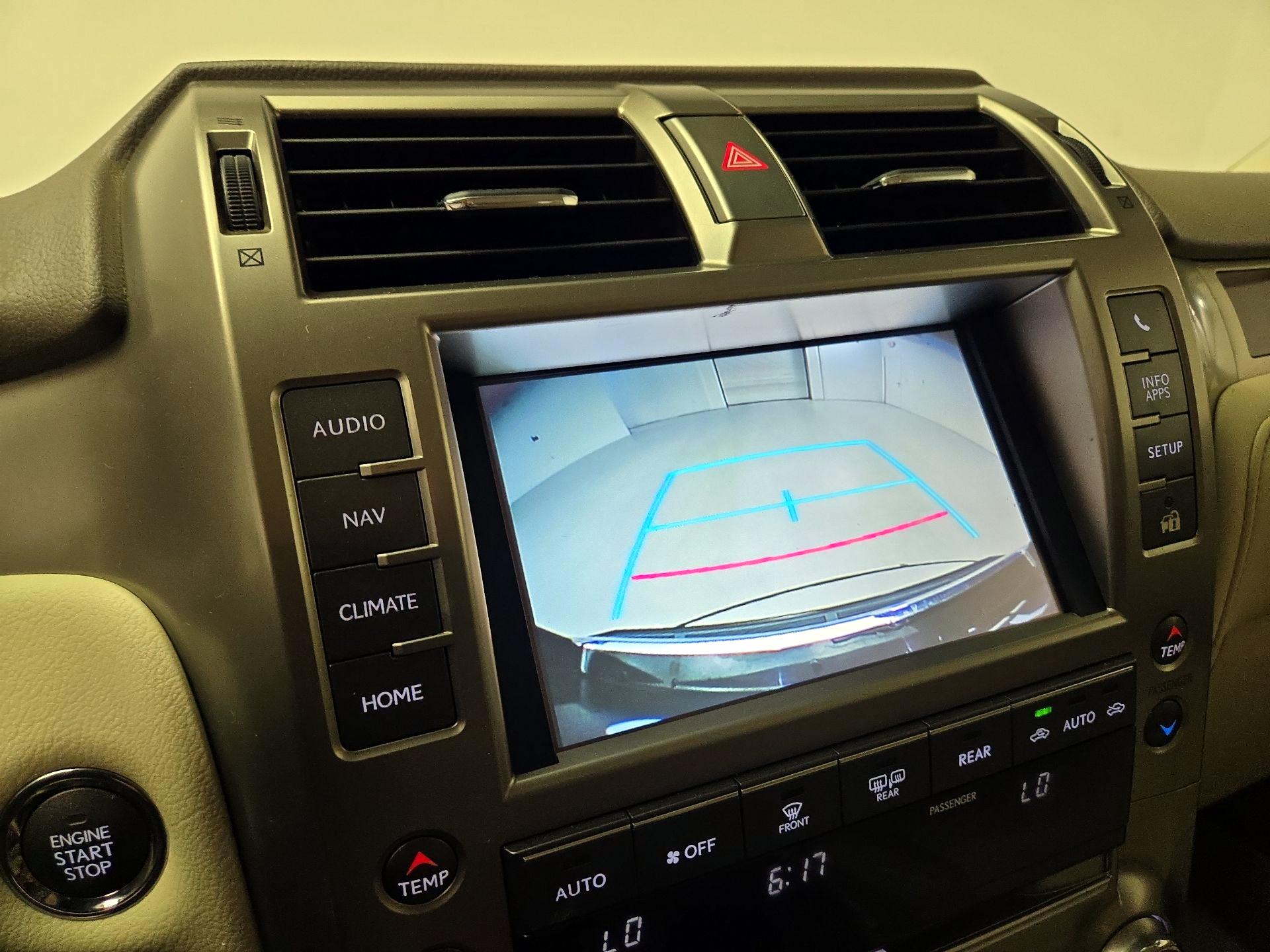 Thumbnail: 2015 Lexus GX - 15