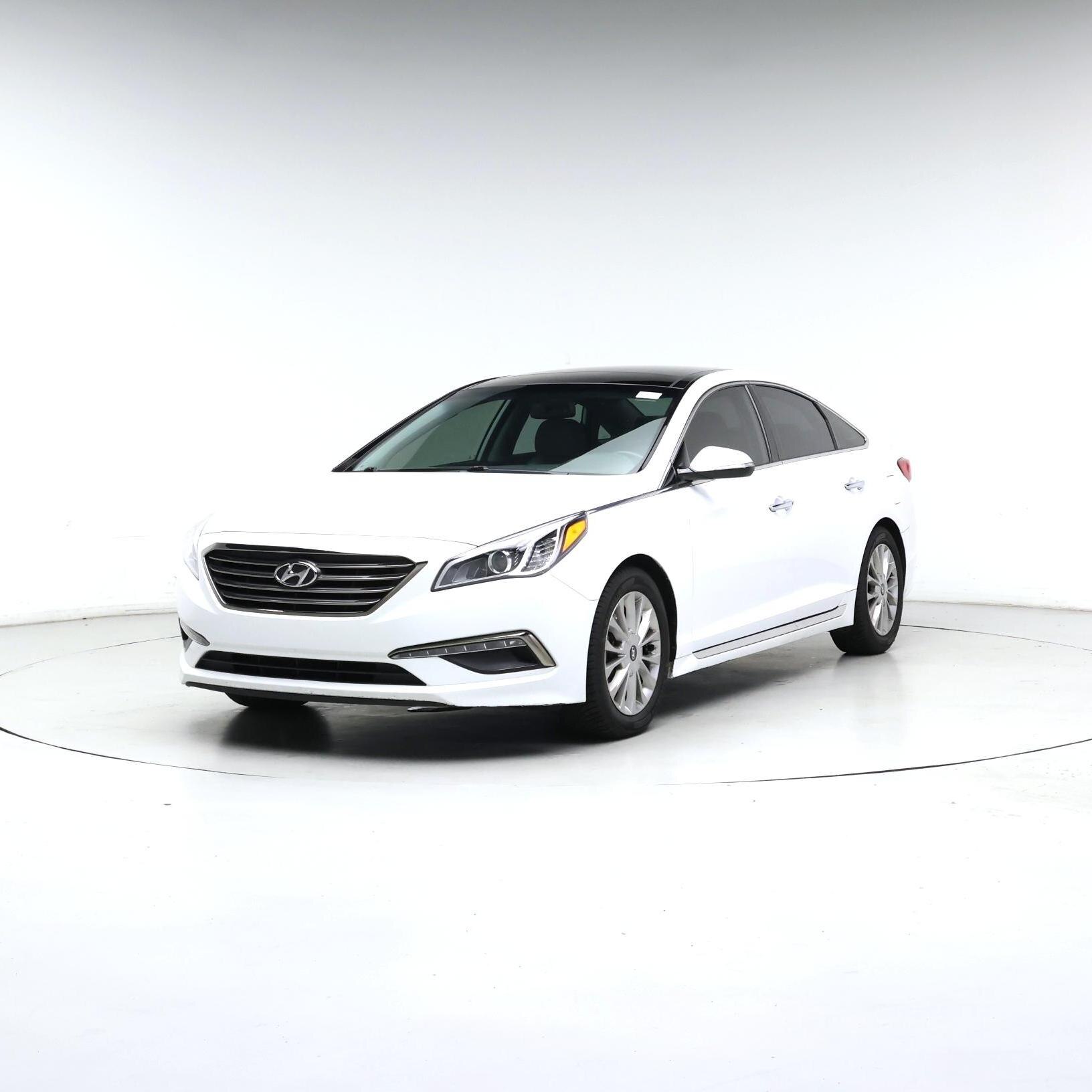 Thumbnail: 2015 Hyundai Sonata - 4