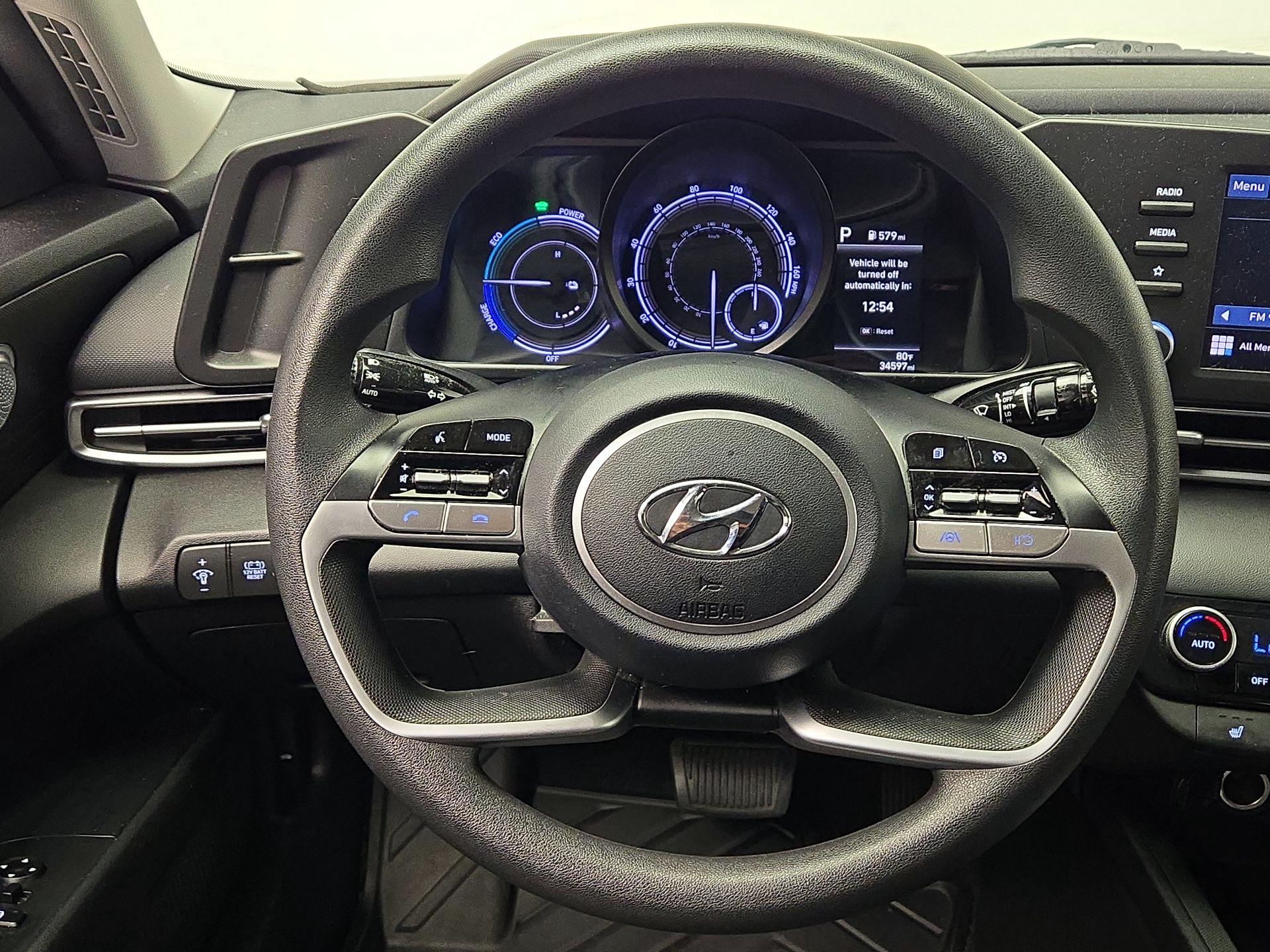 Thumbnail: 2023 Hyundai Elantra - 10