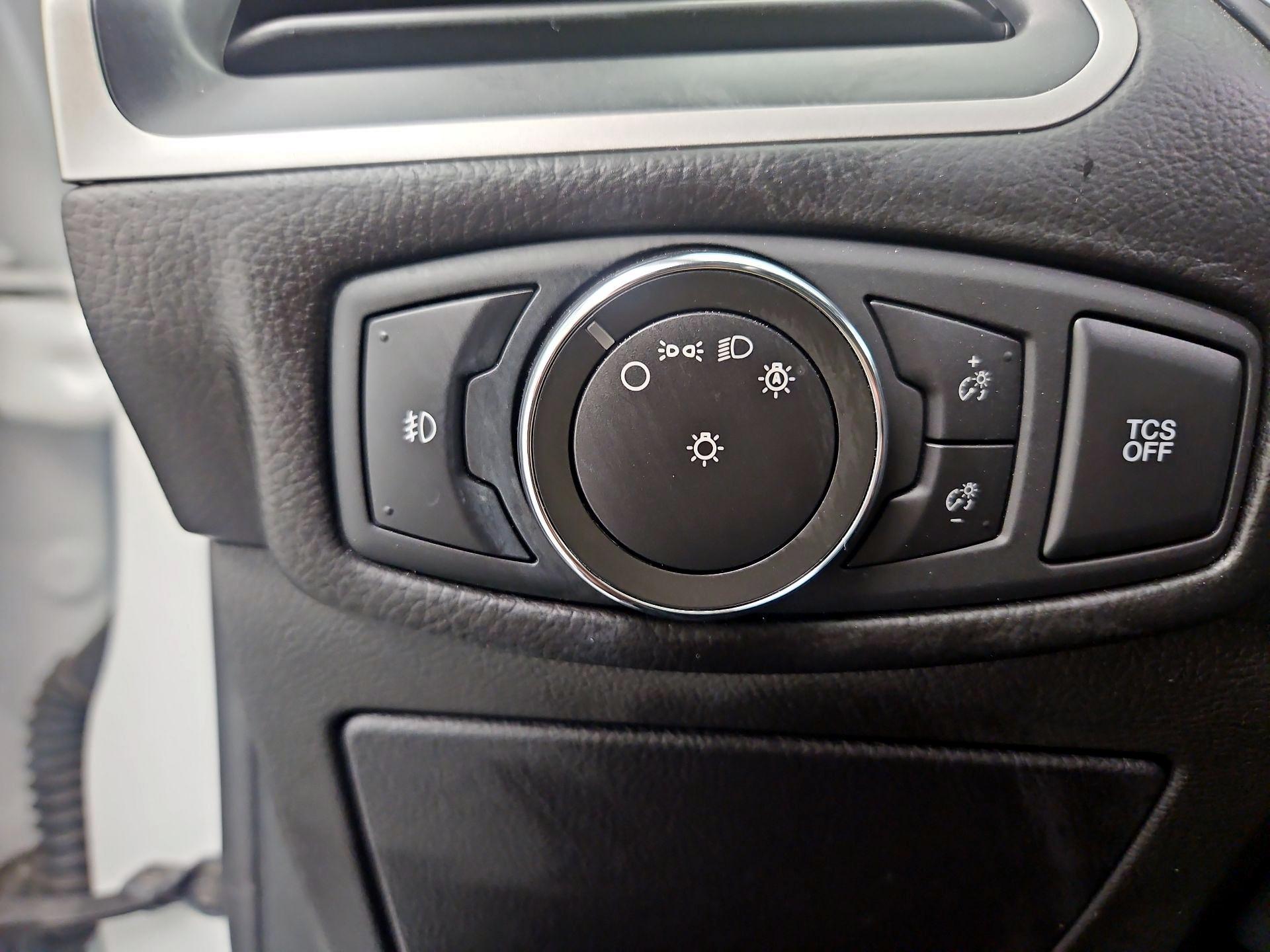 Thumbnail: 2021 Ford Edge - 11