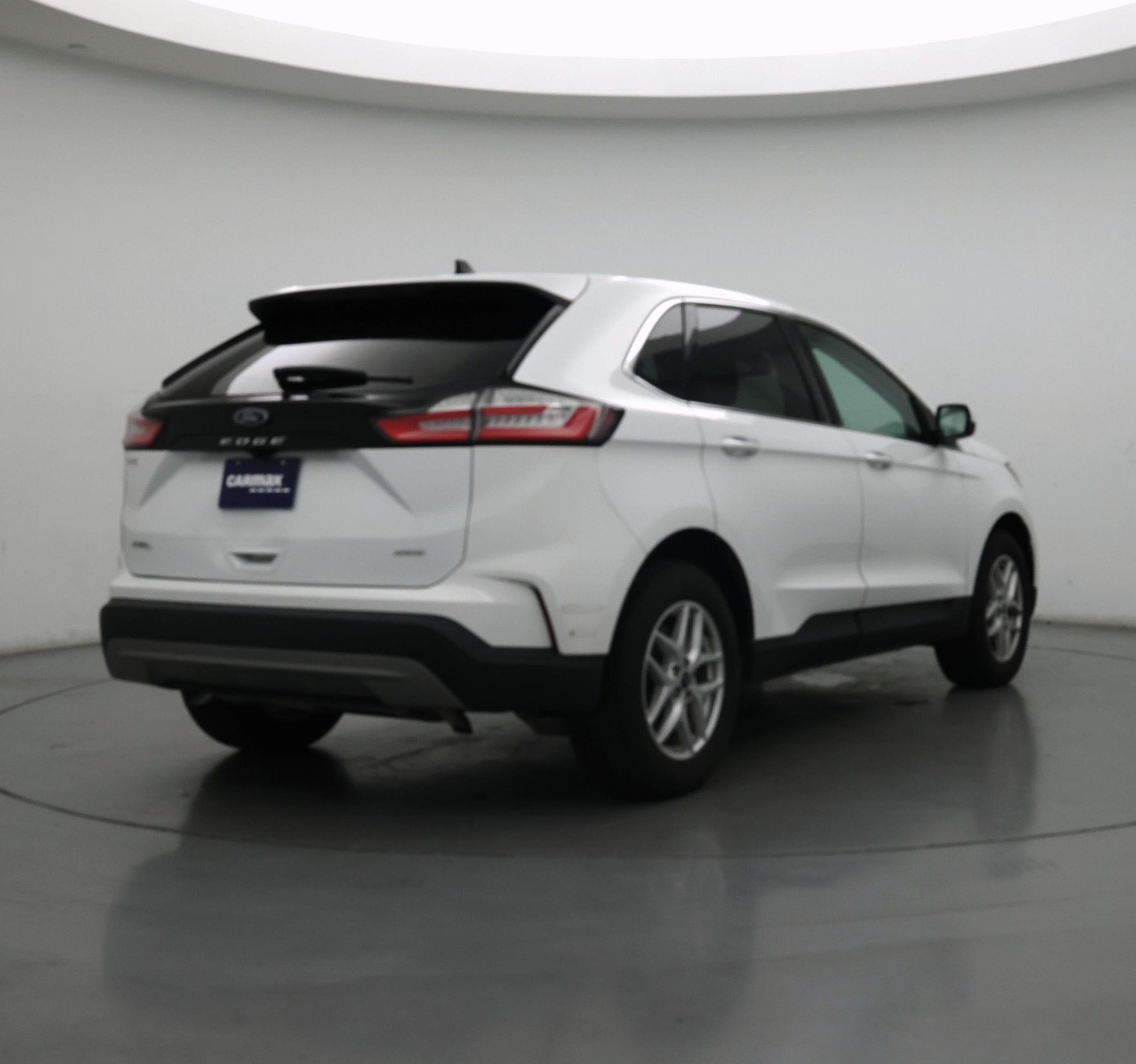Thumbnail: 2021 Ford Edge - 8