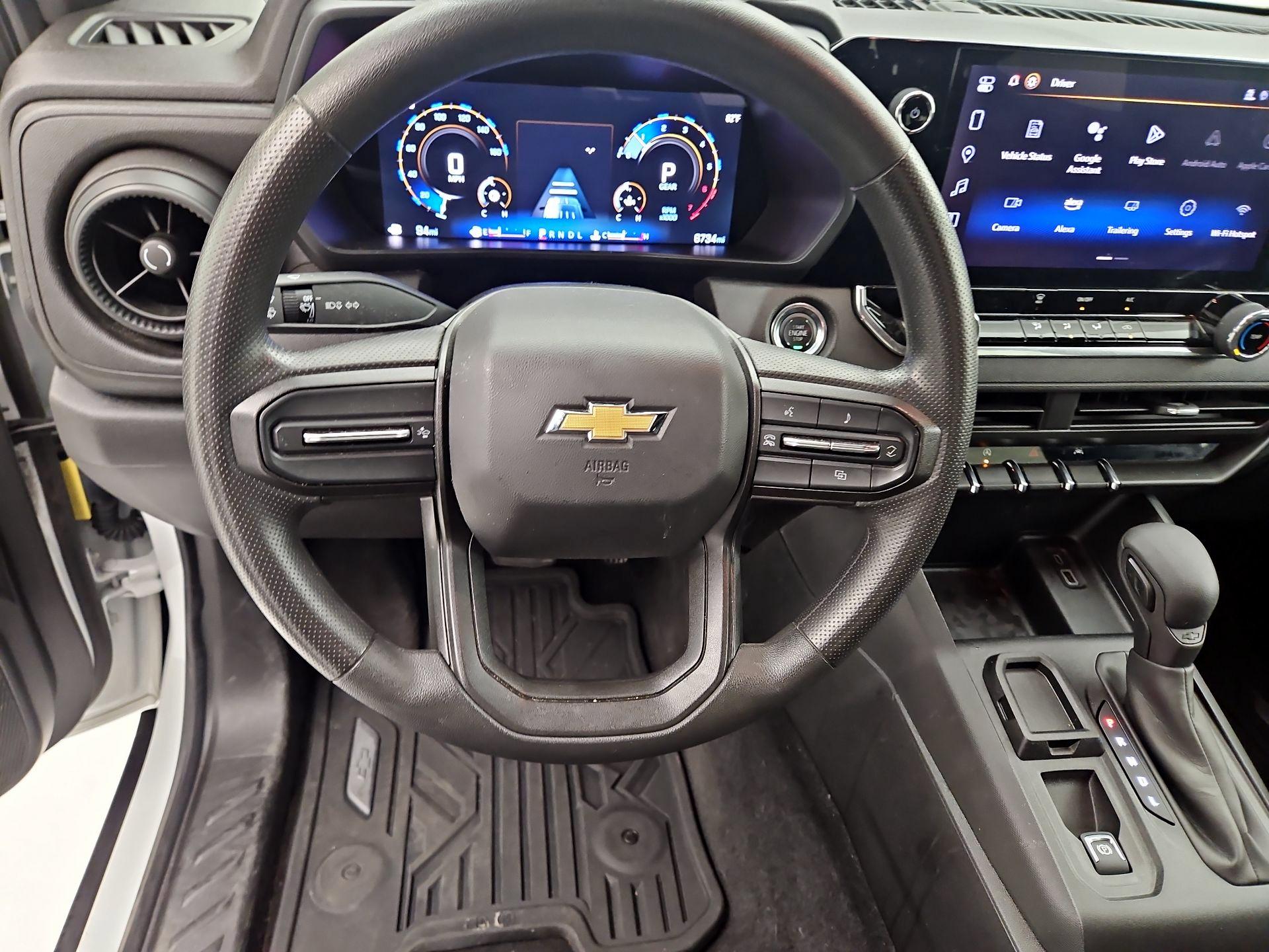 Thumbnail: 2024 Chevrolet Colorado - 10