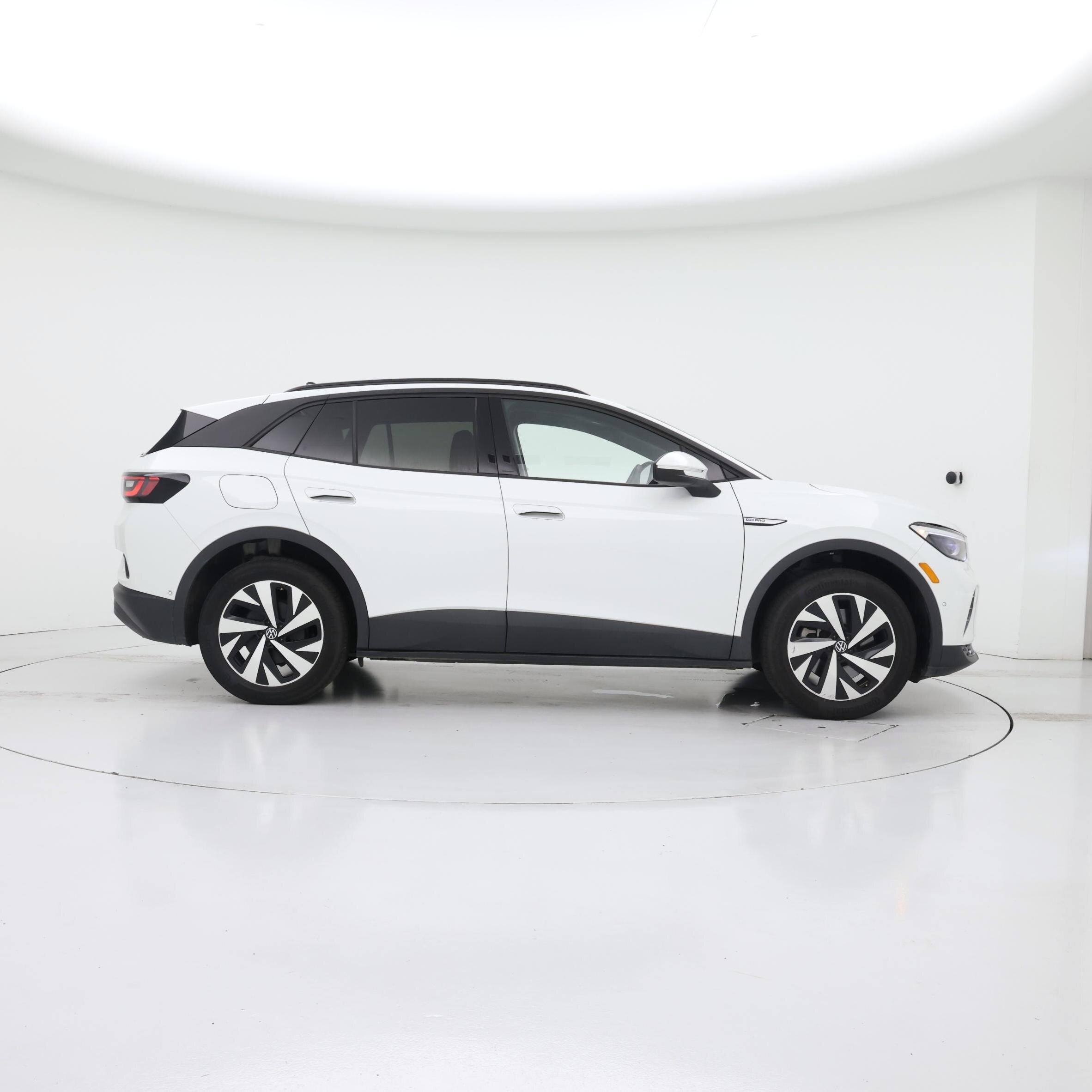 Thumbnail: 2023 Volkswagen ID.4 - 7