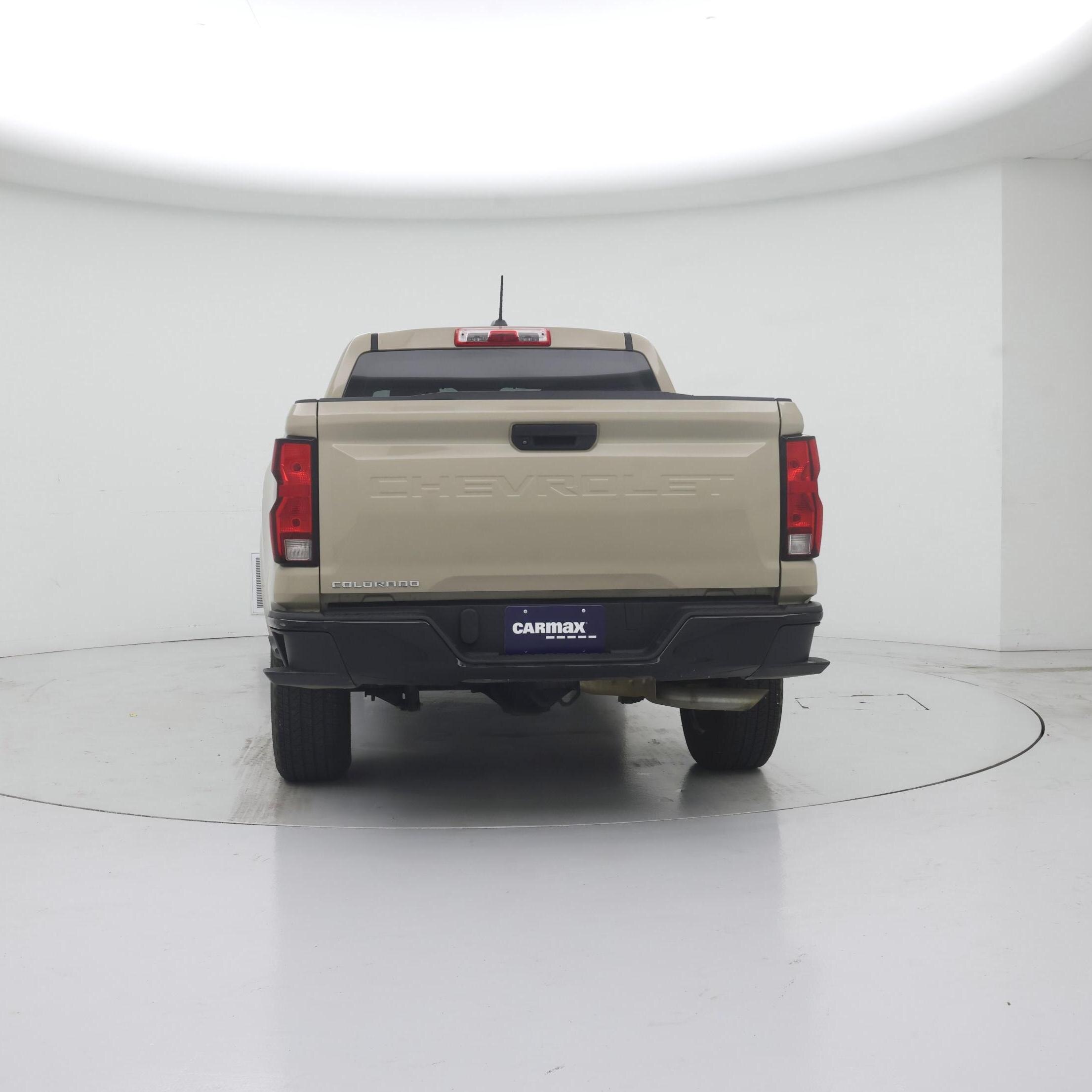 Thumbnail: 2023 Chevrolet Colorado - 6