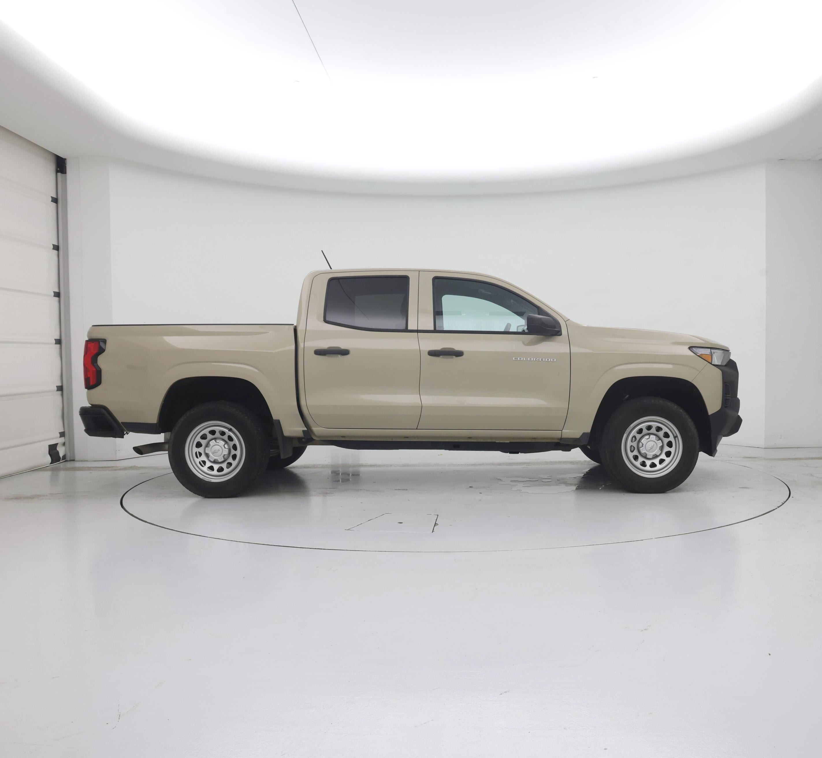 Thumbnail: 2023 Chevrolet Colorado - 7